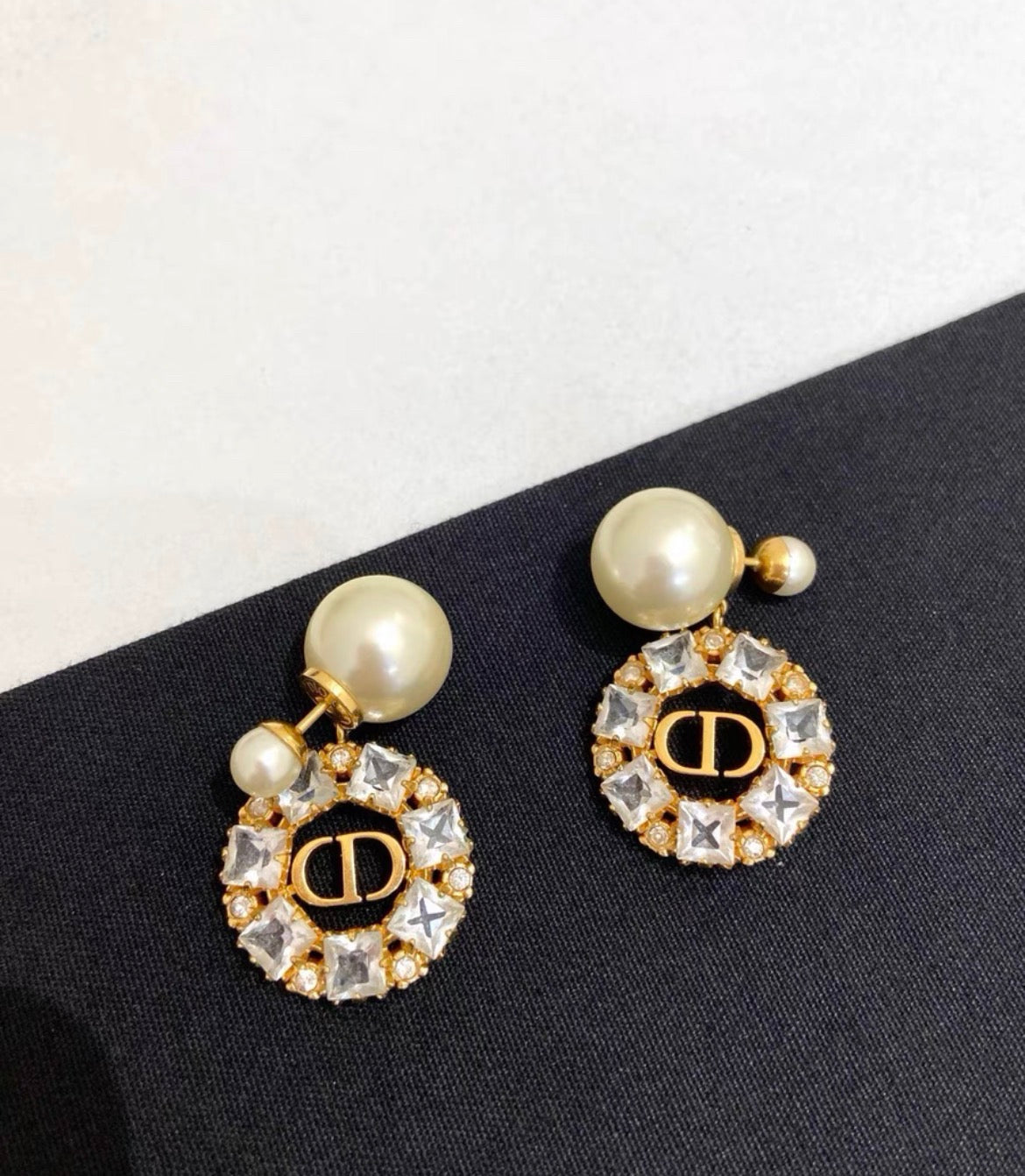 Dior - Other - Gold-tone metal with imitation pearls and clear crystal embellishments. - Gold - (One size)