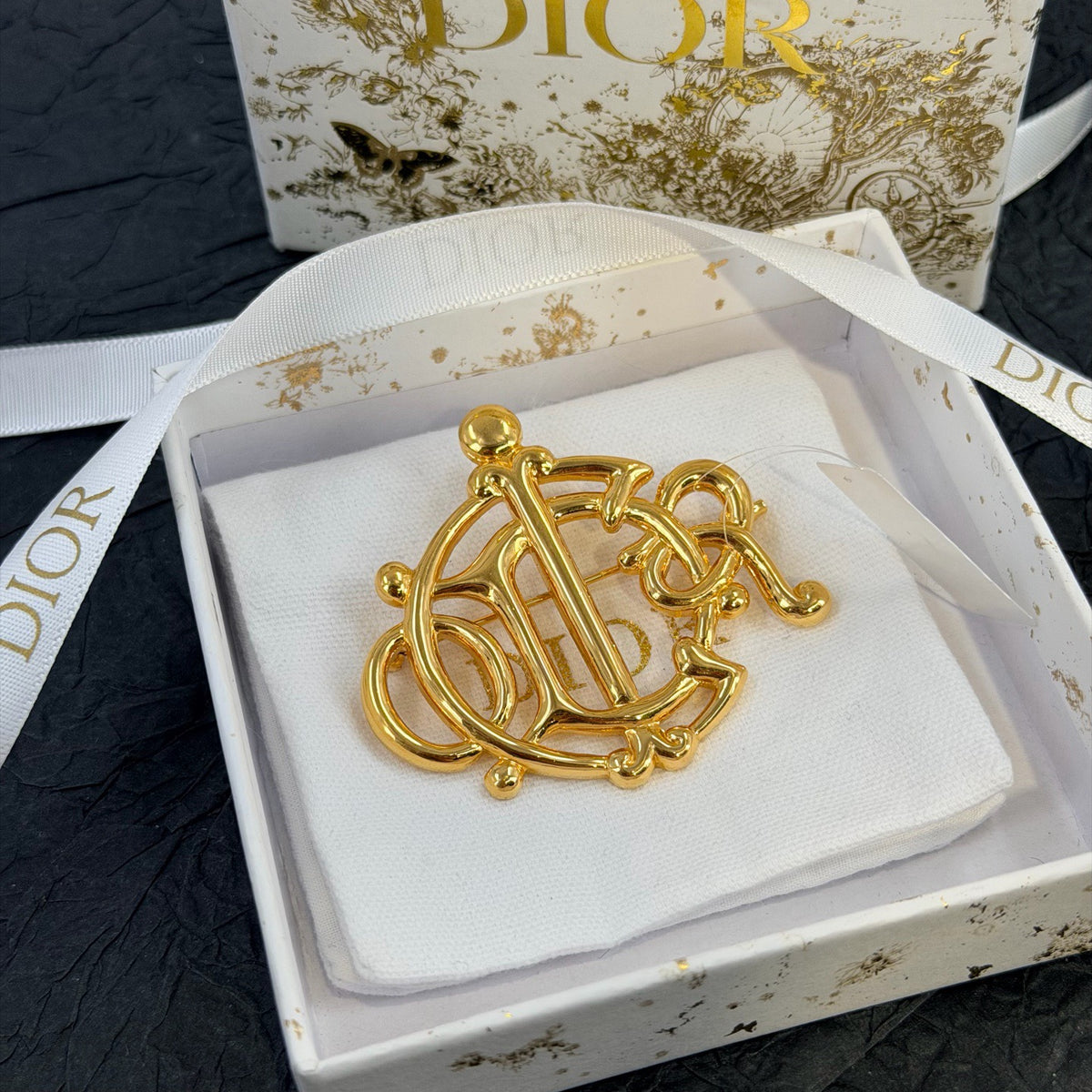 Dior - Other - Gold-tone plated metal - Gold