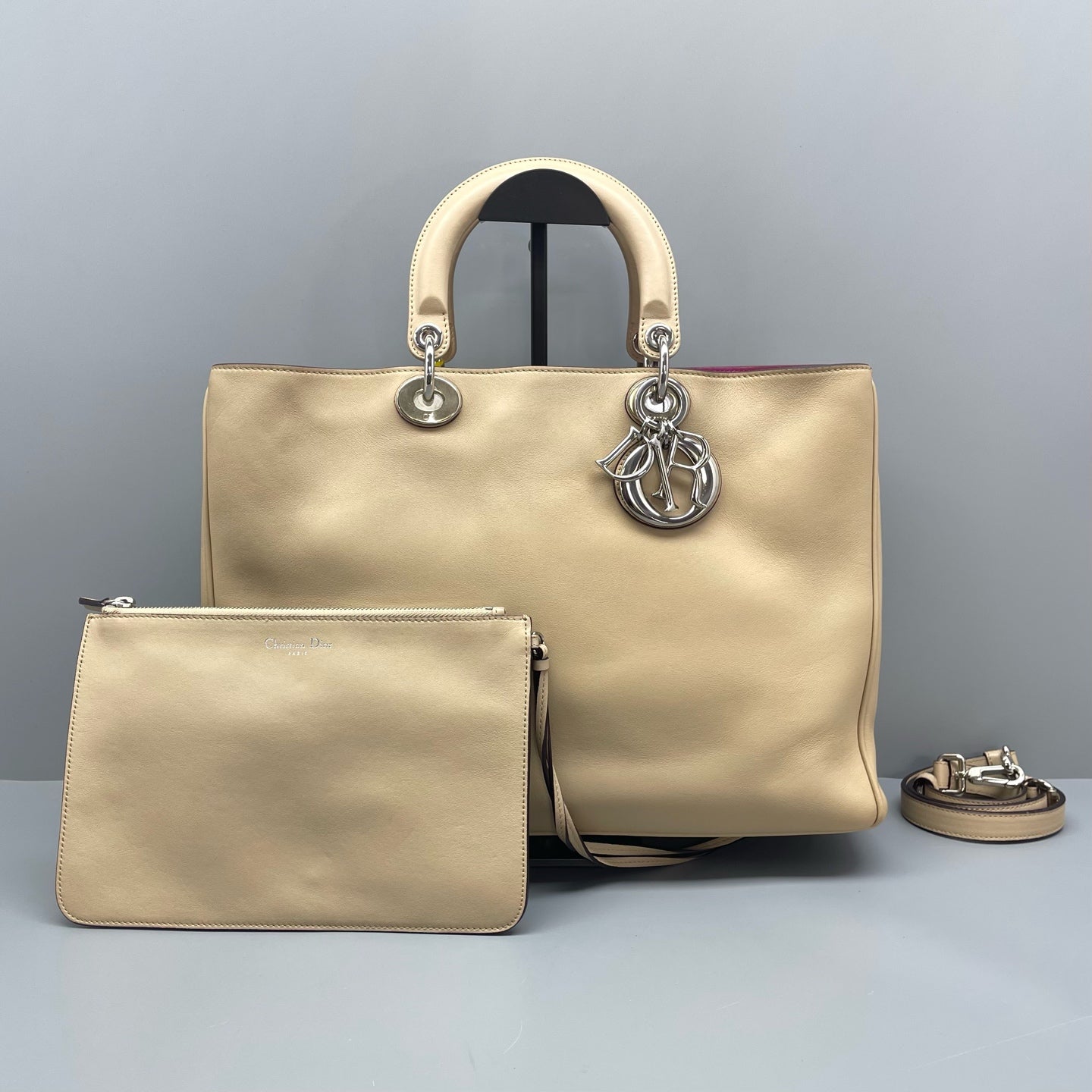 Dior - Other - Leather - Beige - (large)
