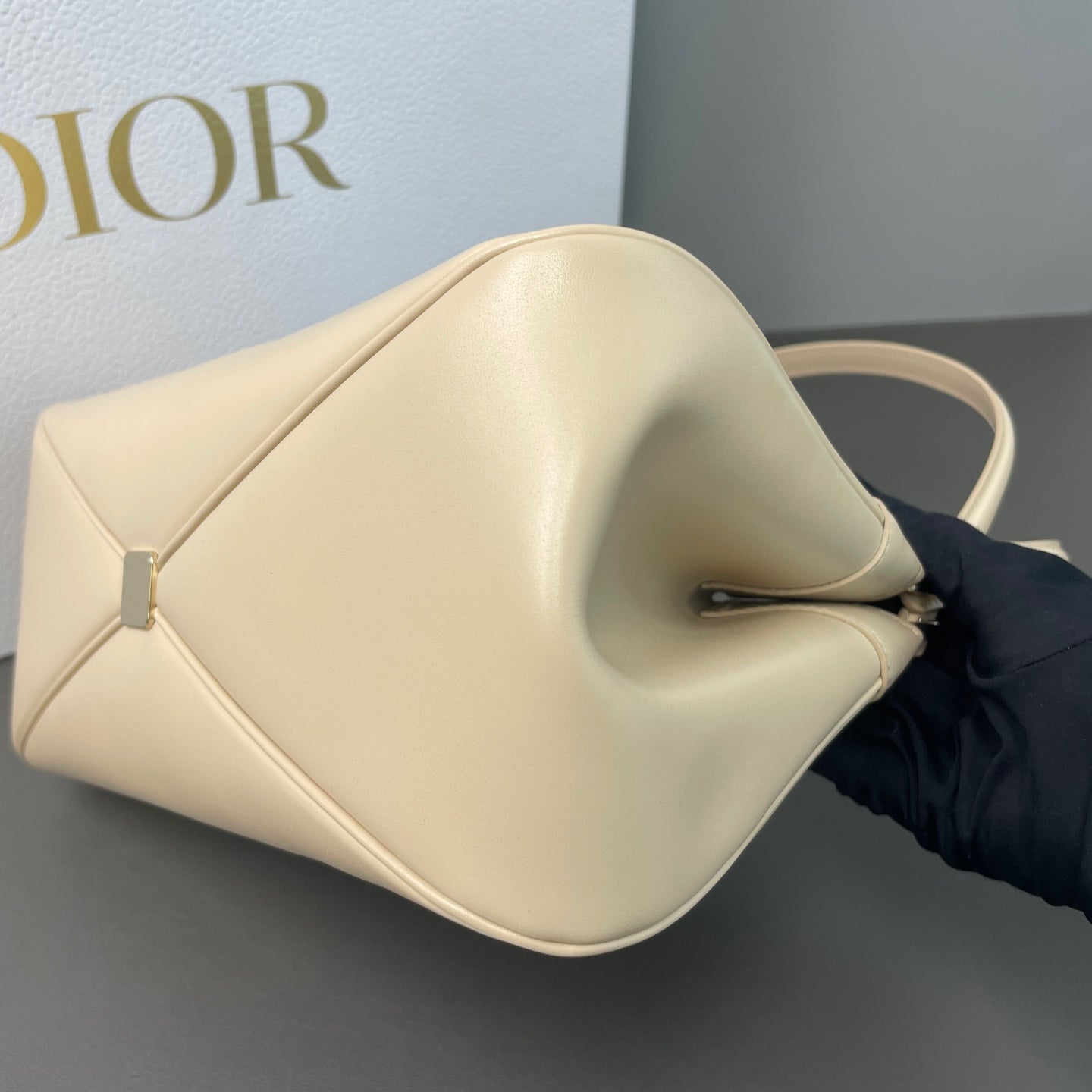 Dior - Other - Leather - Beige - (small)