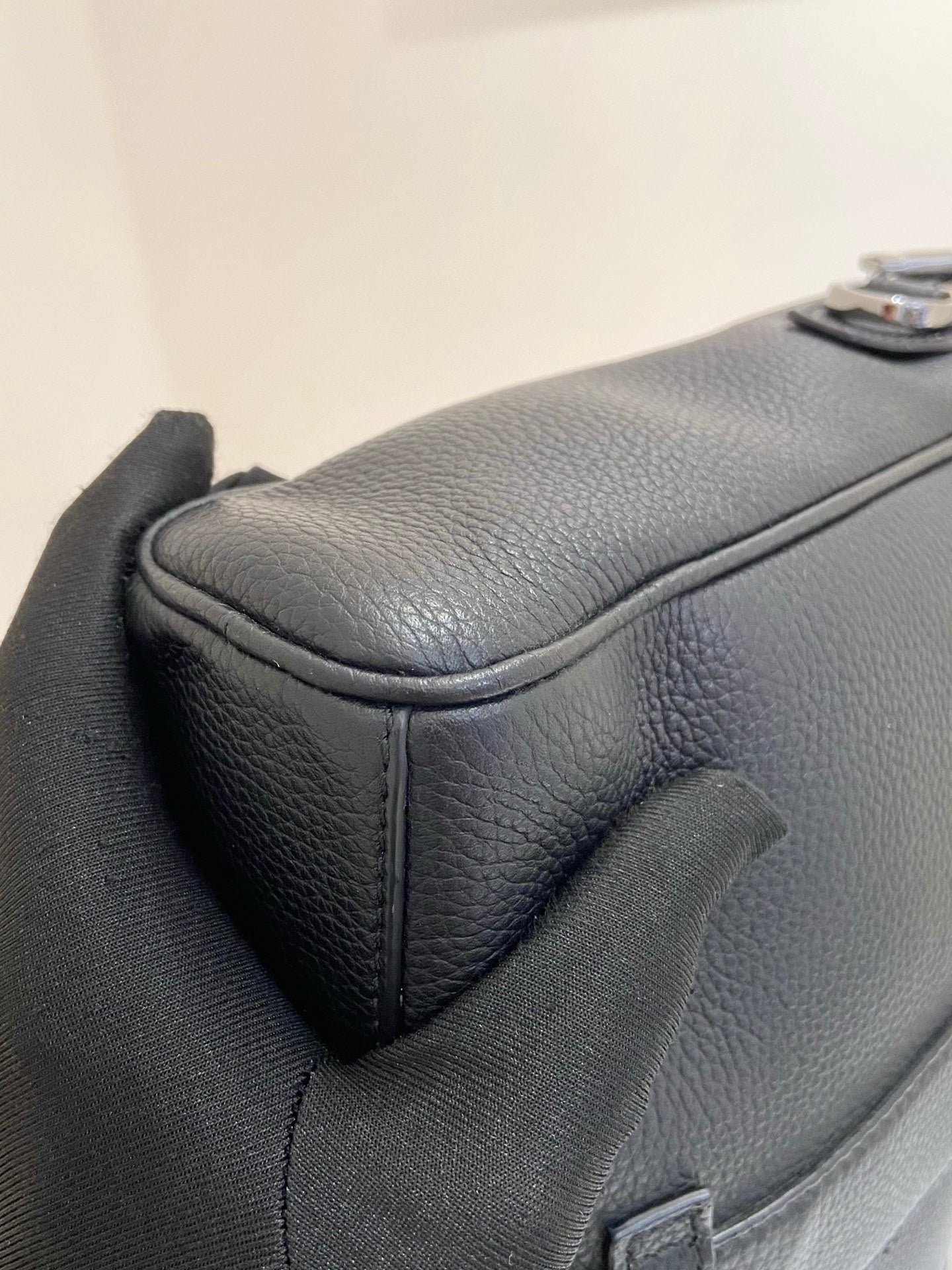 Dior - Other - Leather - Black - (Large)