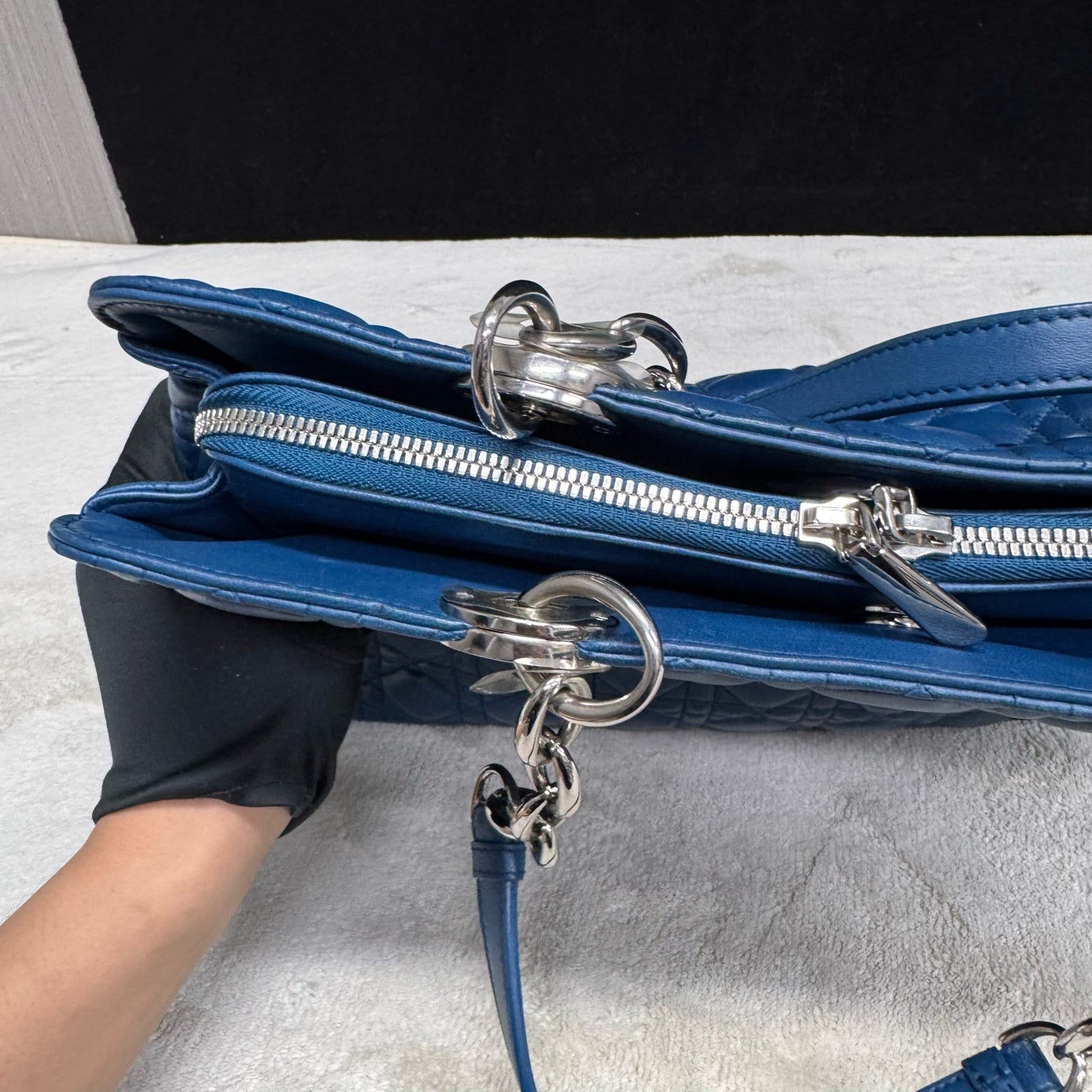 Dior - Other - Leather - Blue - (large)