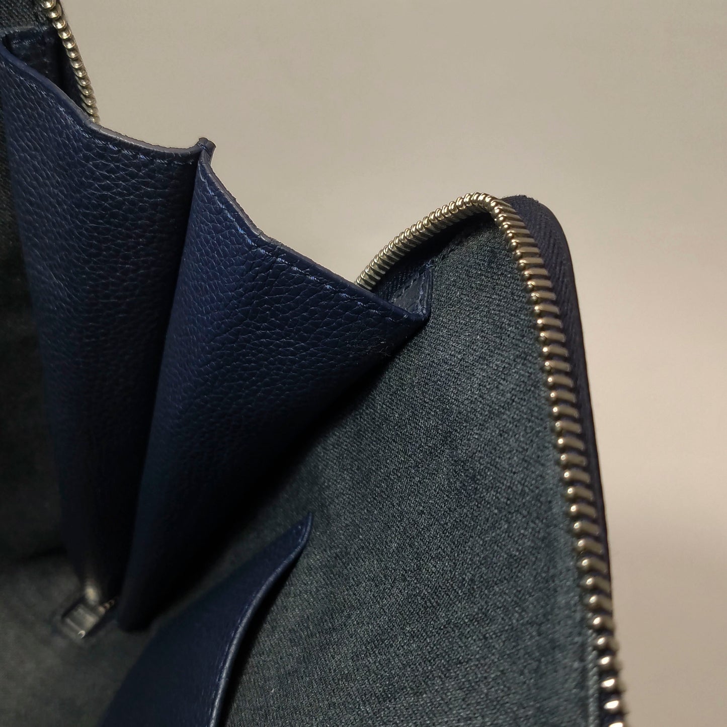 Dior - Other - Leather - Navy - (medium)