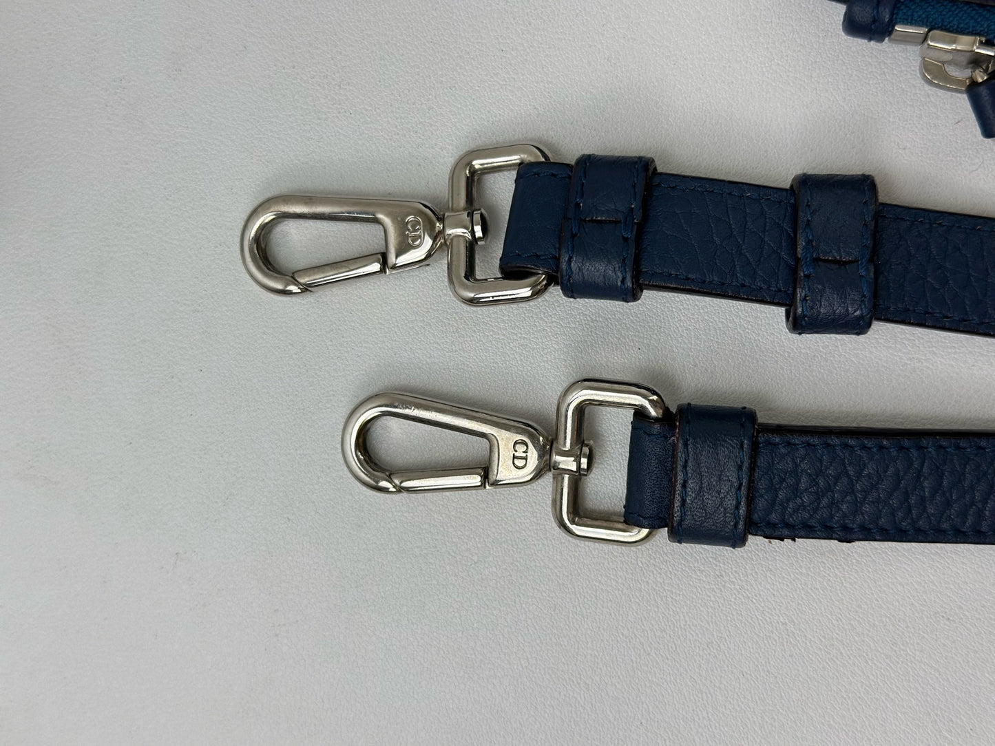 Dior - Other - Leather - Navy - (medium)