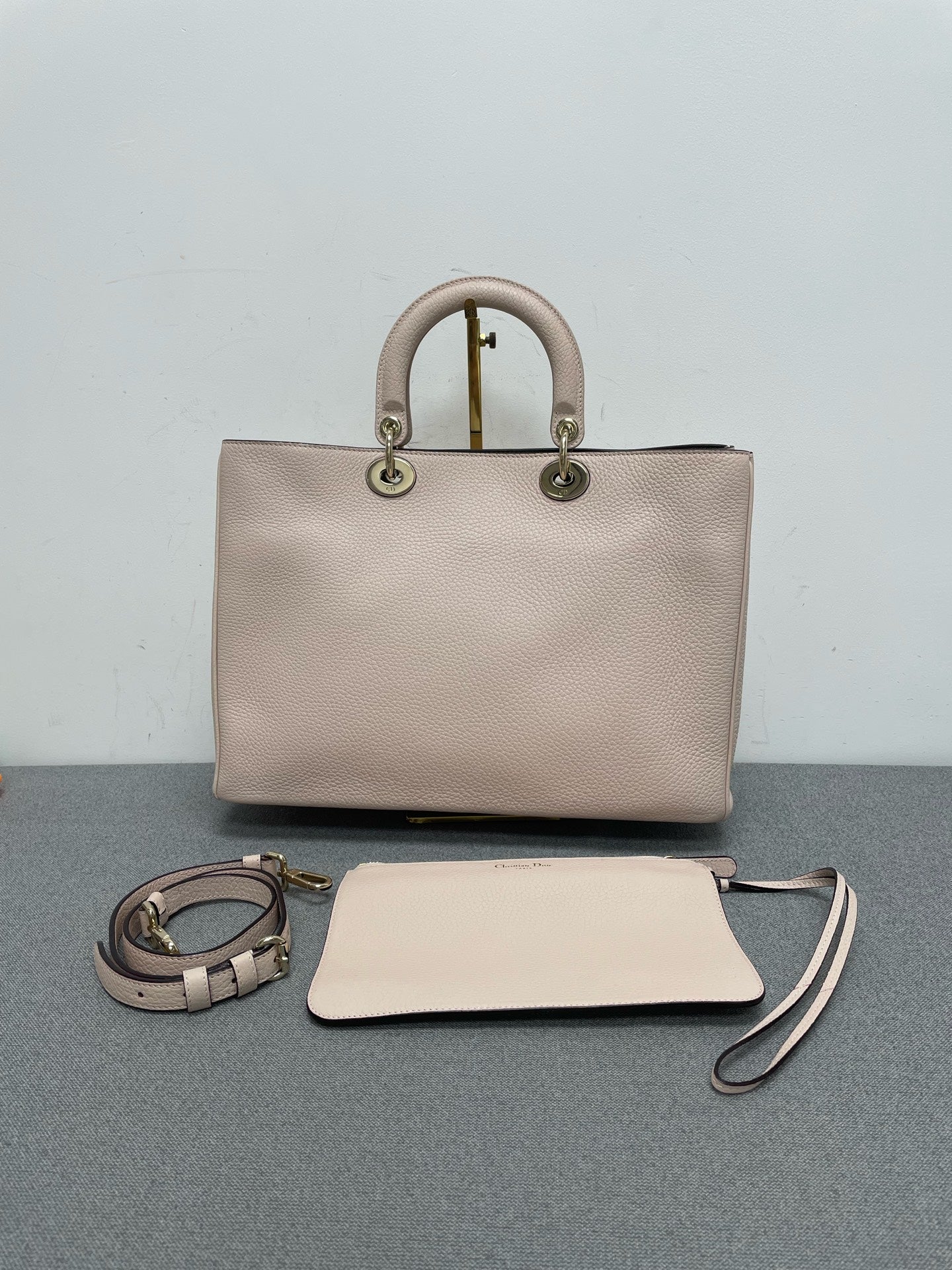 Dior - Other - Leather - Pink - (Large)