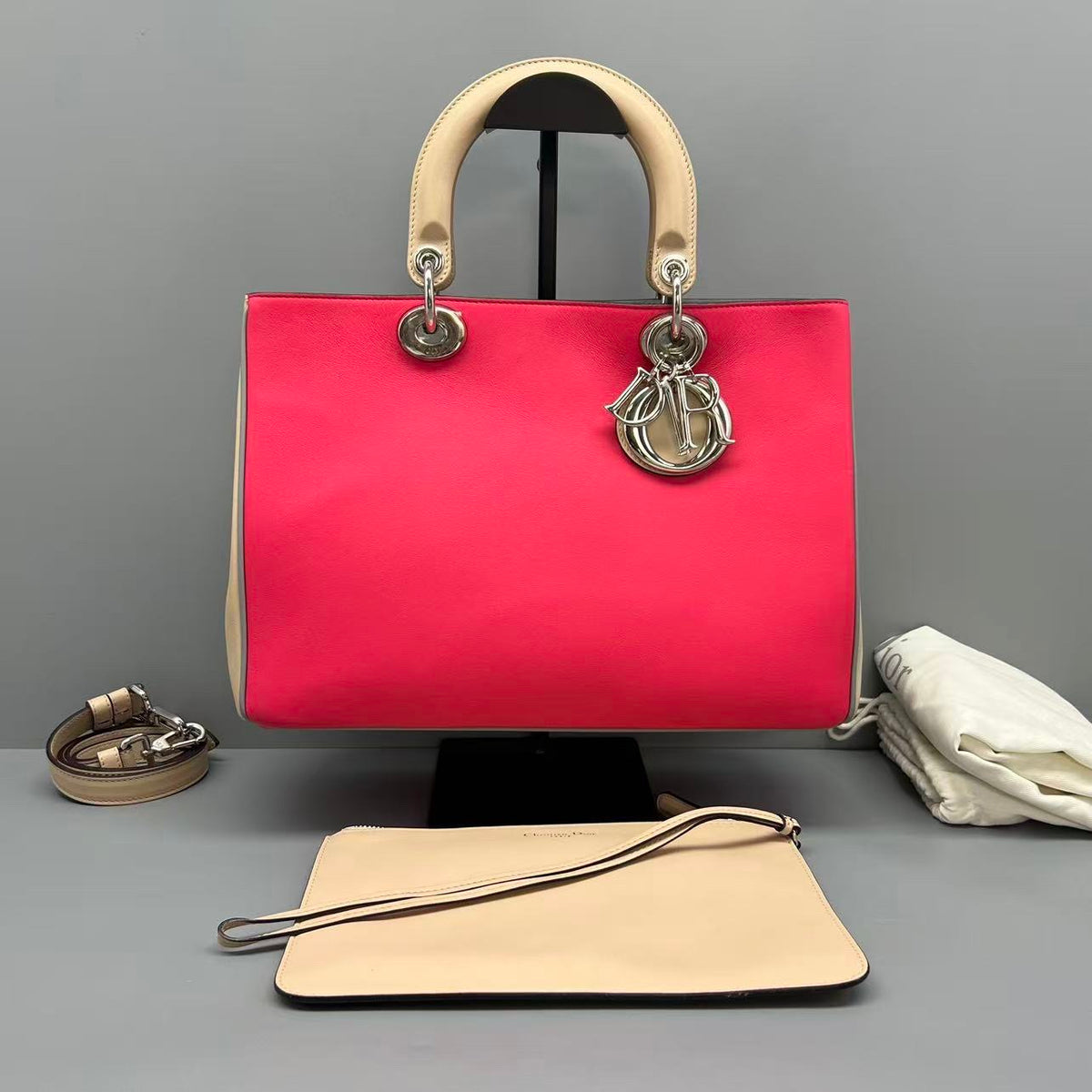 Dior - Other - Leather - Pink - (medium)