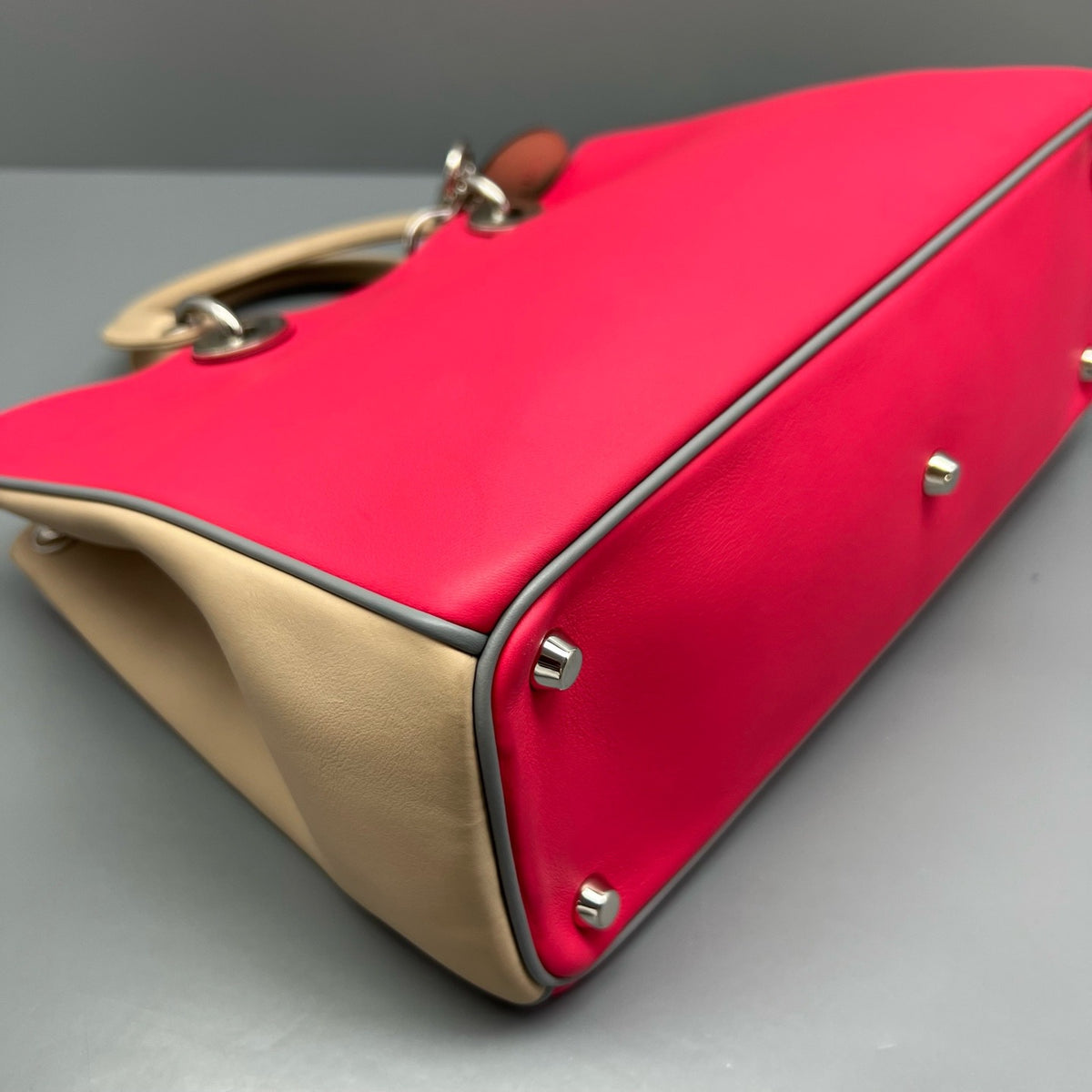 Dior - Other - Leather - Pink - (medium)