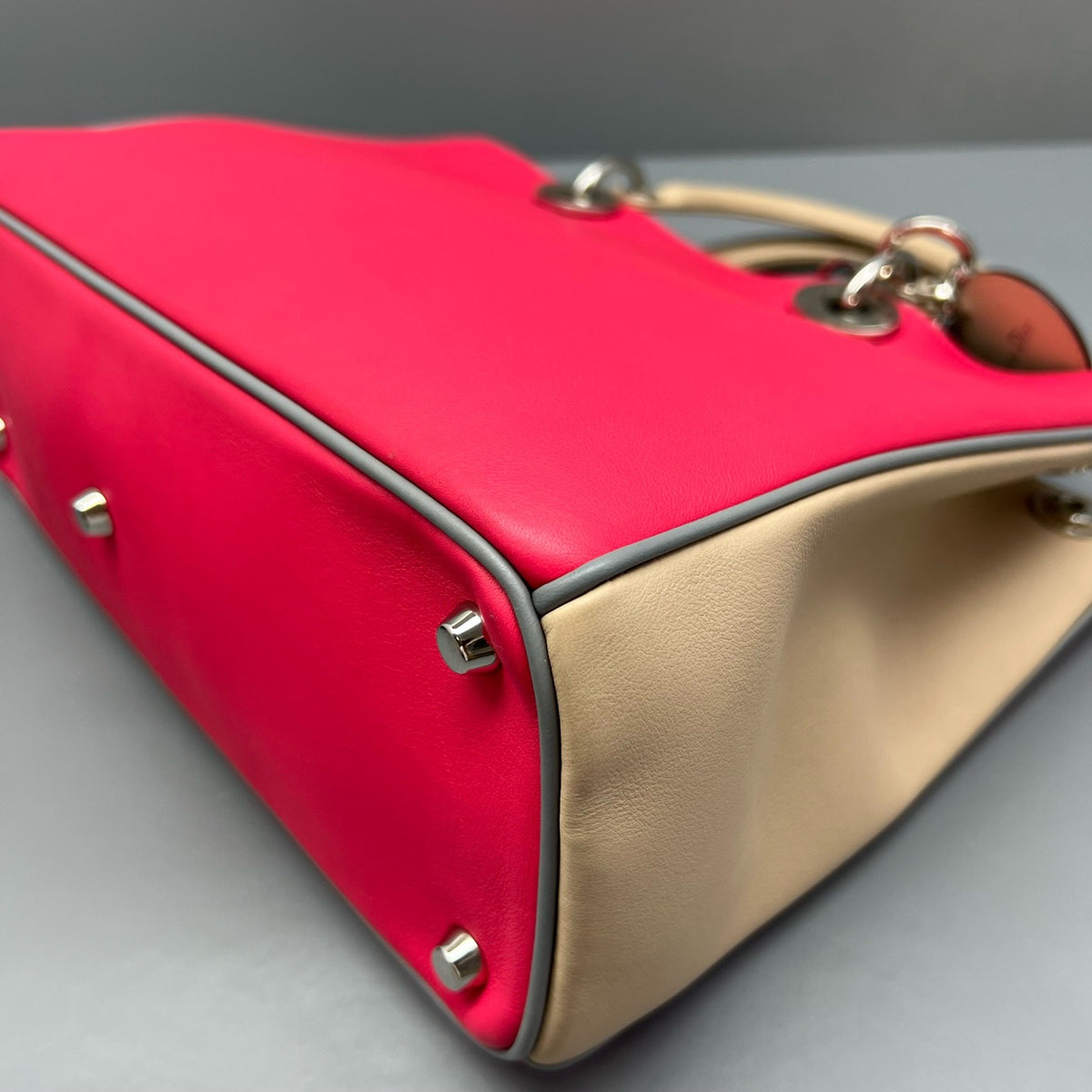 Dior - Other - Leather - Pink - (medium)