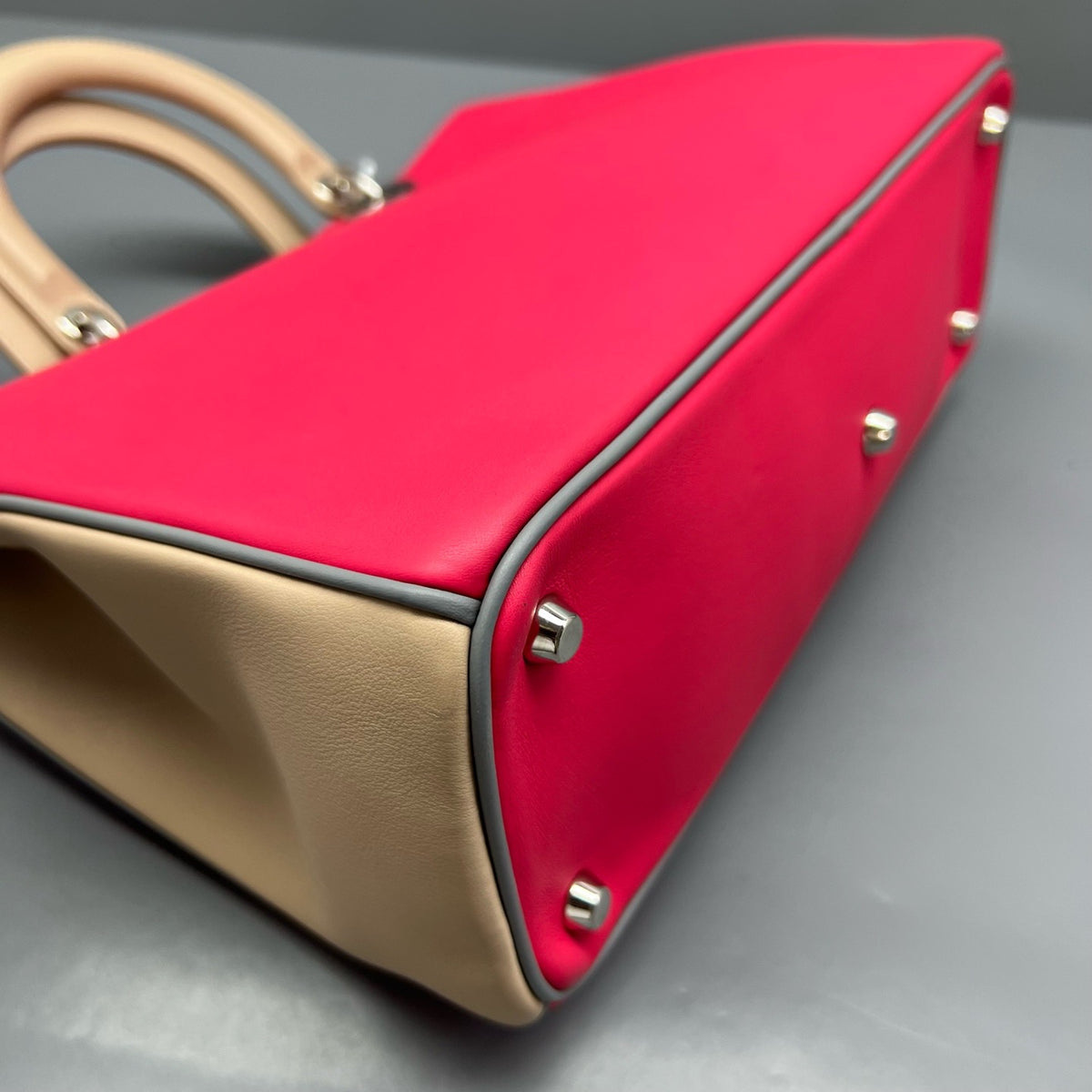 Dior - Other - Leather - Pink - (medium)
