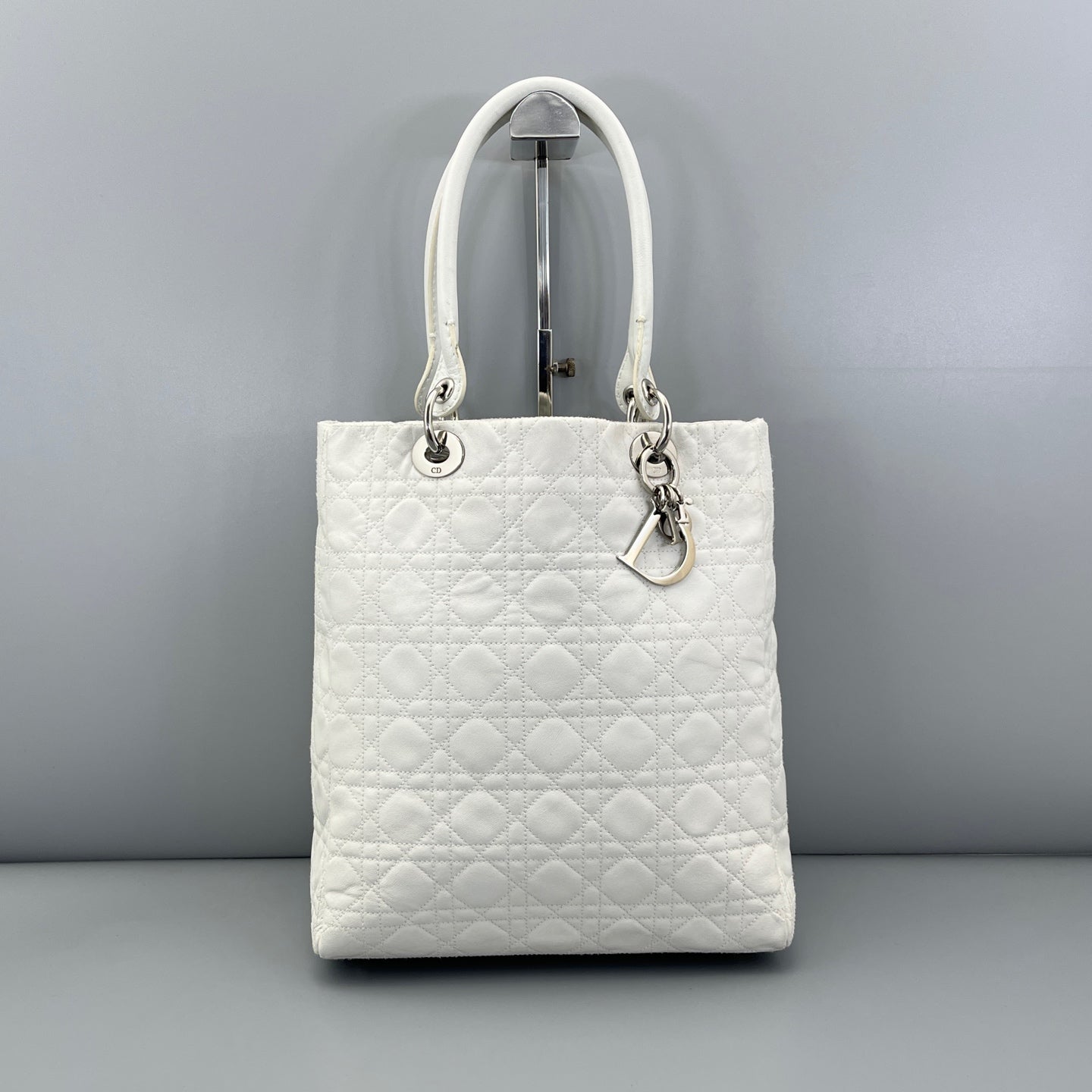 Dior - Other - Leather - White - (medium)