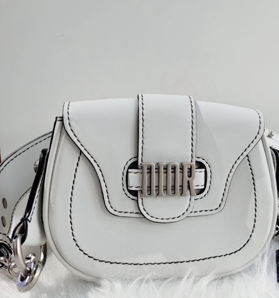Dior - Other - Leather - White - (mini)