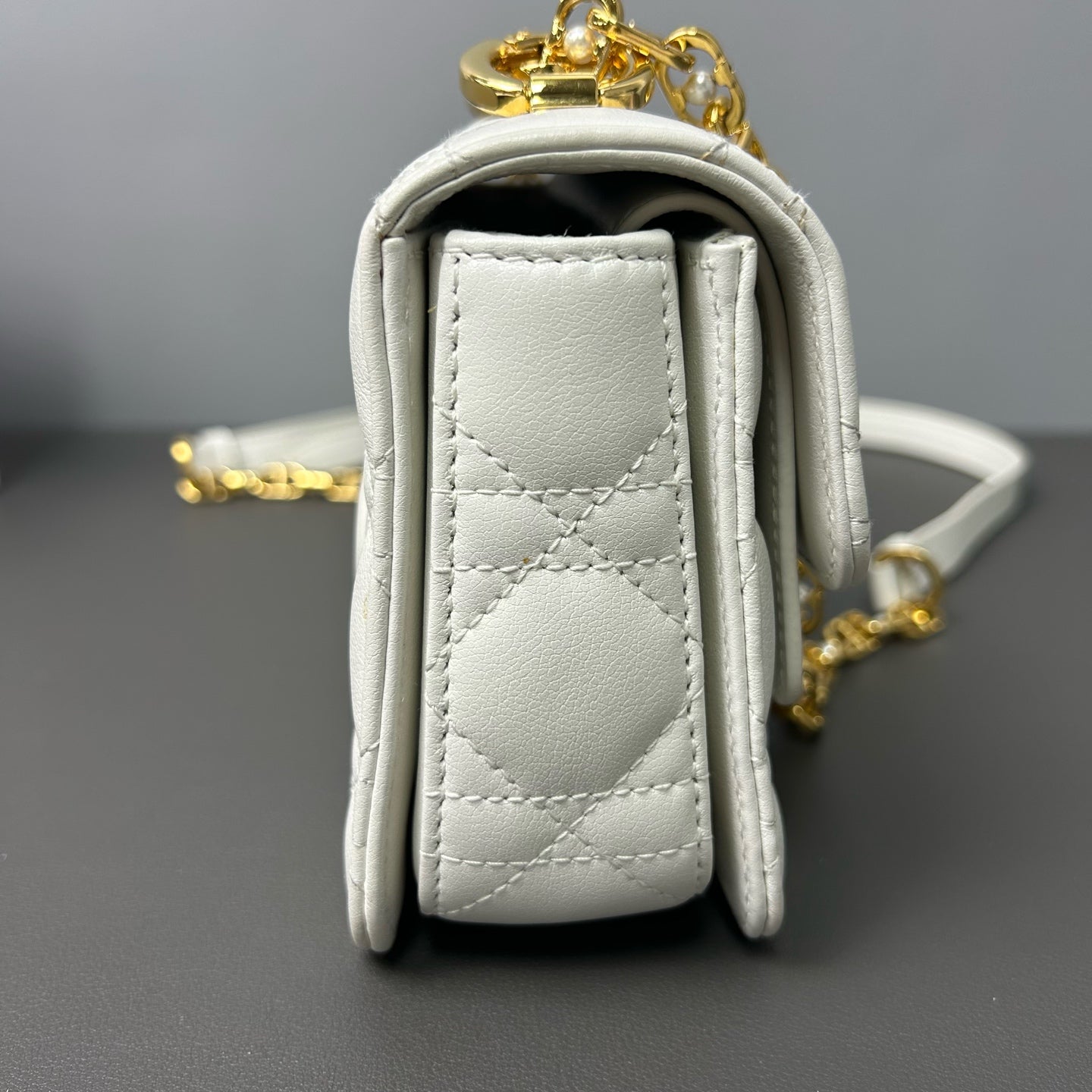 Dior - Other - Leather - White - (mini)