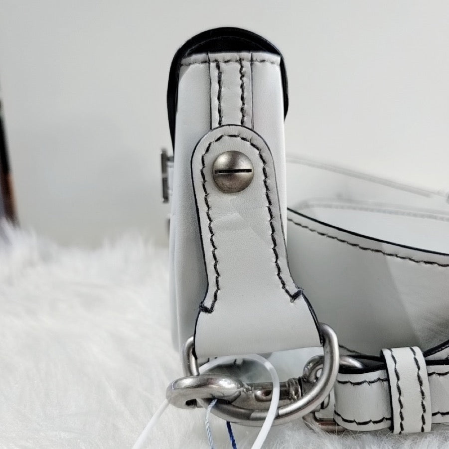 Dior - Other - Leather - White - (mini)