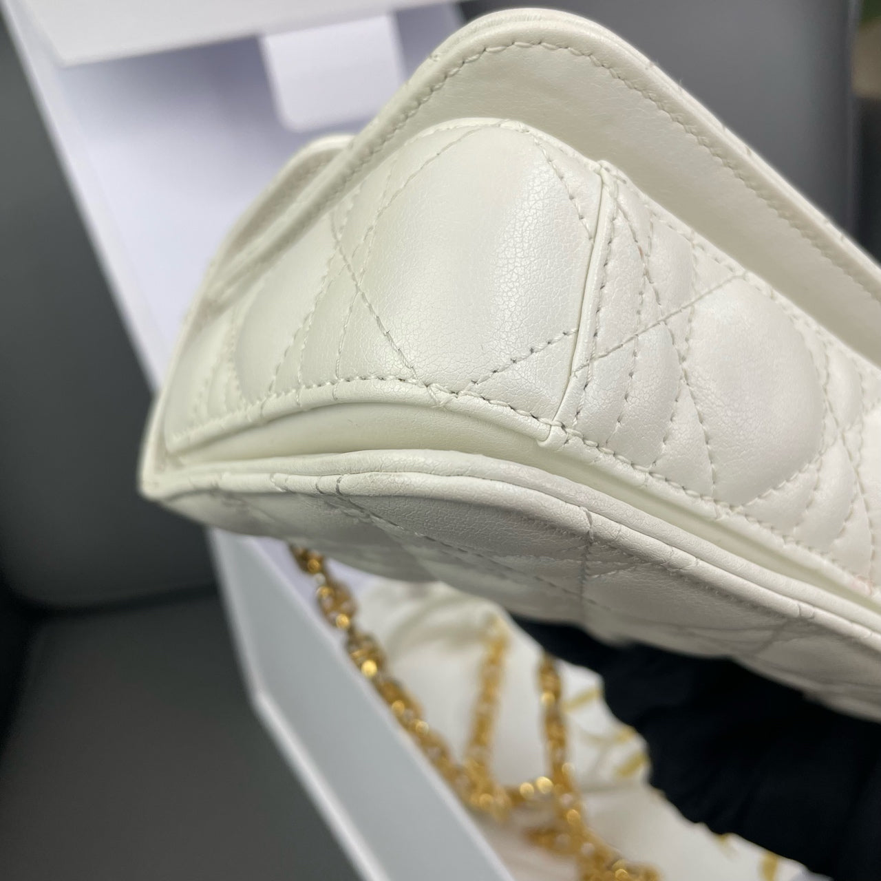 Dior - Other - Leather - White - (mini)