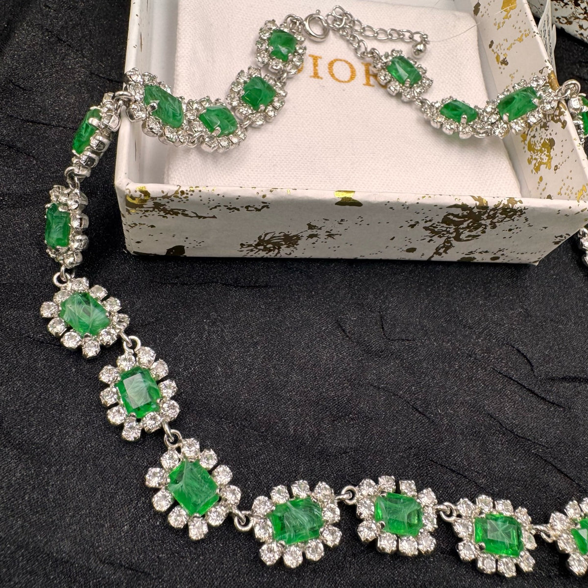 Dior - Other - Metal setting with green and clear faceted embellishments; exact composition is unspecified. - Green - (39 cm + 5 cm extension)