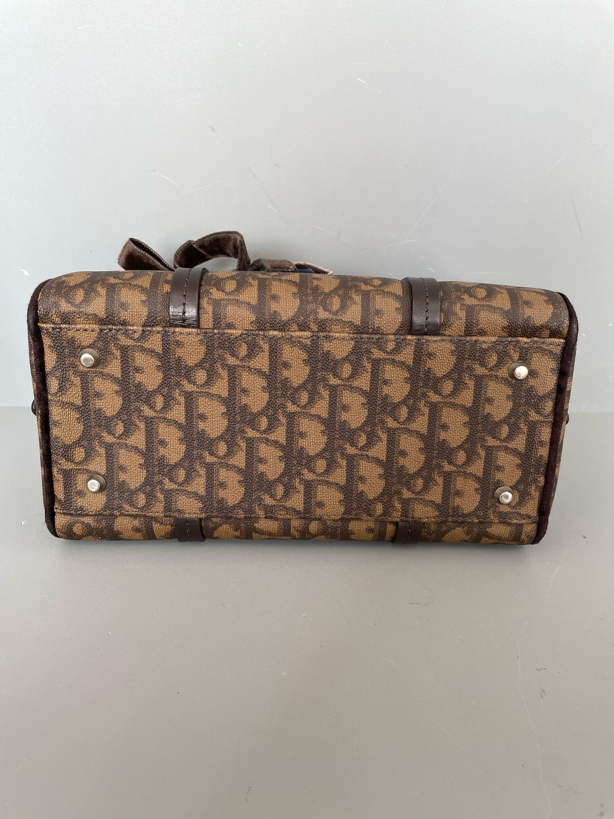 Dior - Other - Velvet - Brown - (mini)