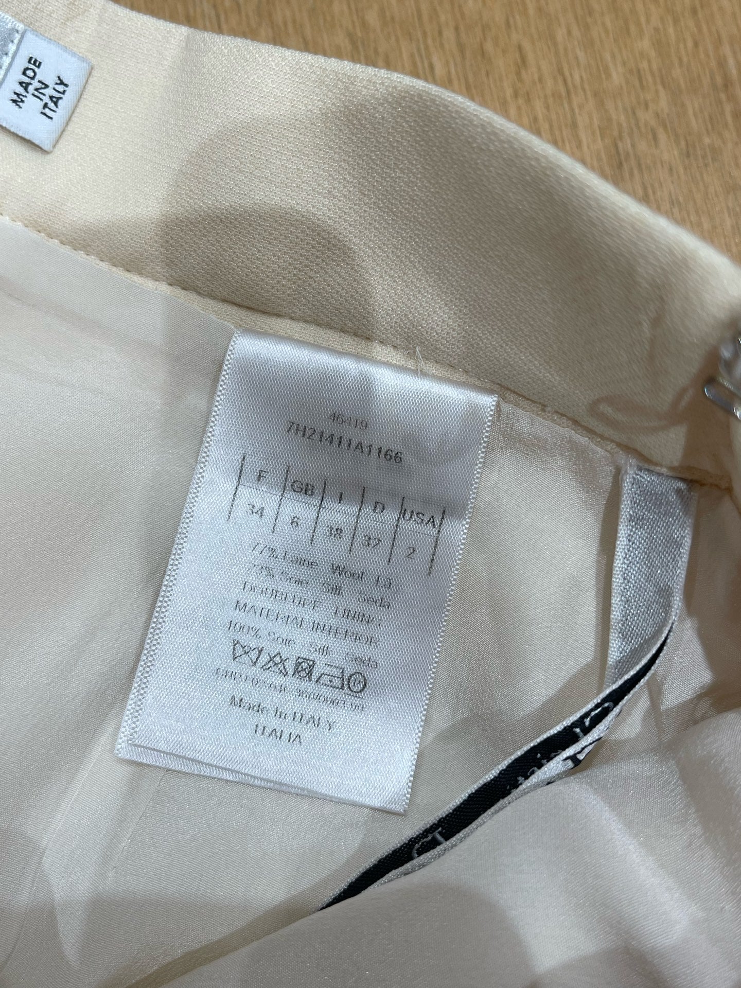 Dior - Other - Wool - Beige - (34)