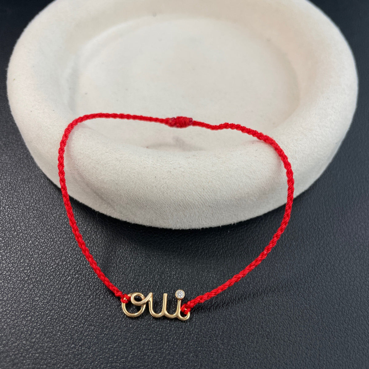 Dior - Oui - 18K yellow gold with a diamond - Red - (Adjustable)