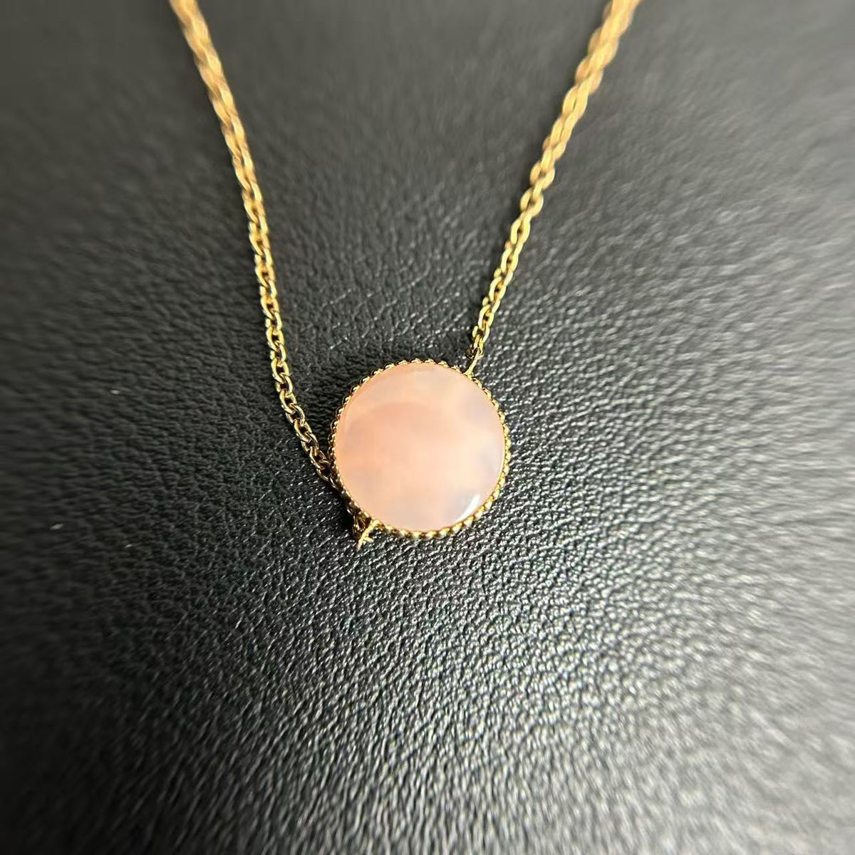 Dior - Rose des Vents - Yellow gold - Pink - (17.5 cm)