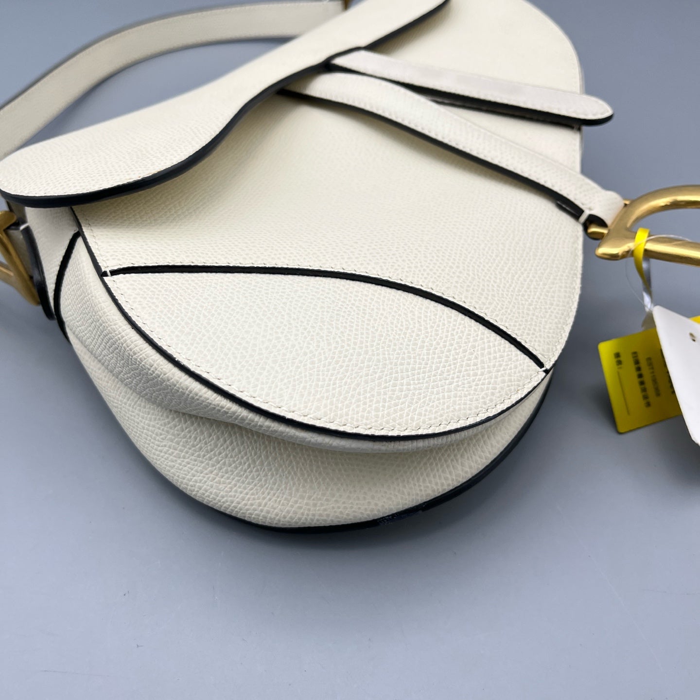 Dior - Saddle Bag - Leather - Beige