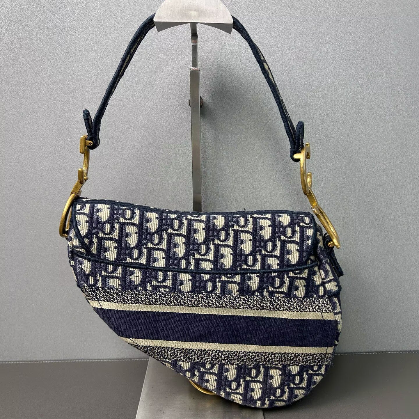 Dior - Saddle Bag - Embroidered Canvas - Blue with Gold-Tone Hardware - (small)