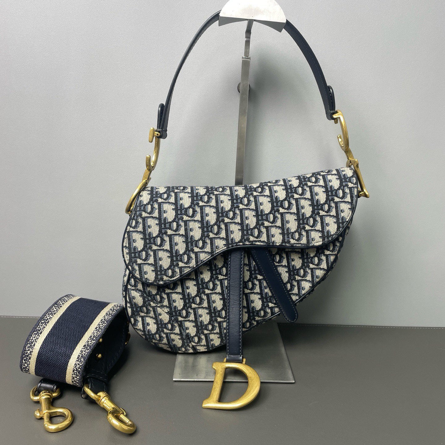 Dior - Saddle Bag - Embroidered canvas with leather trim - Blue - (medium)