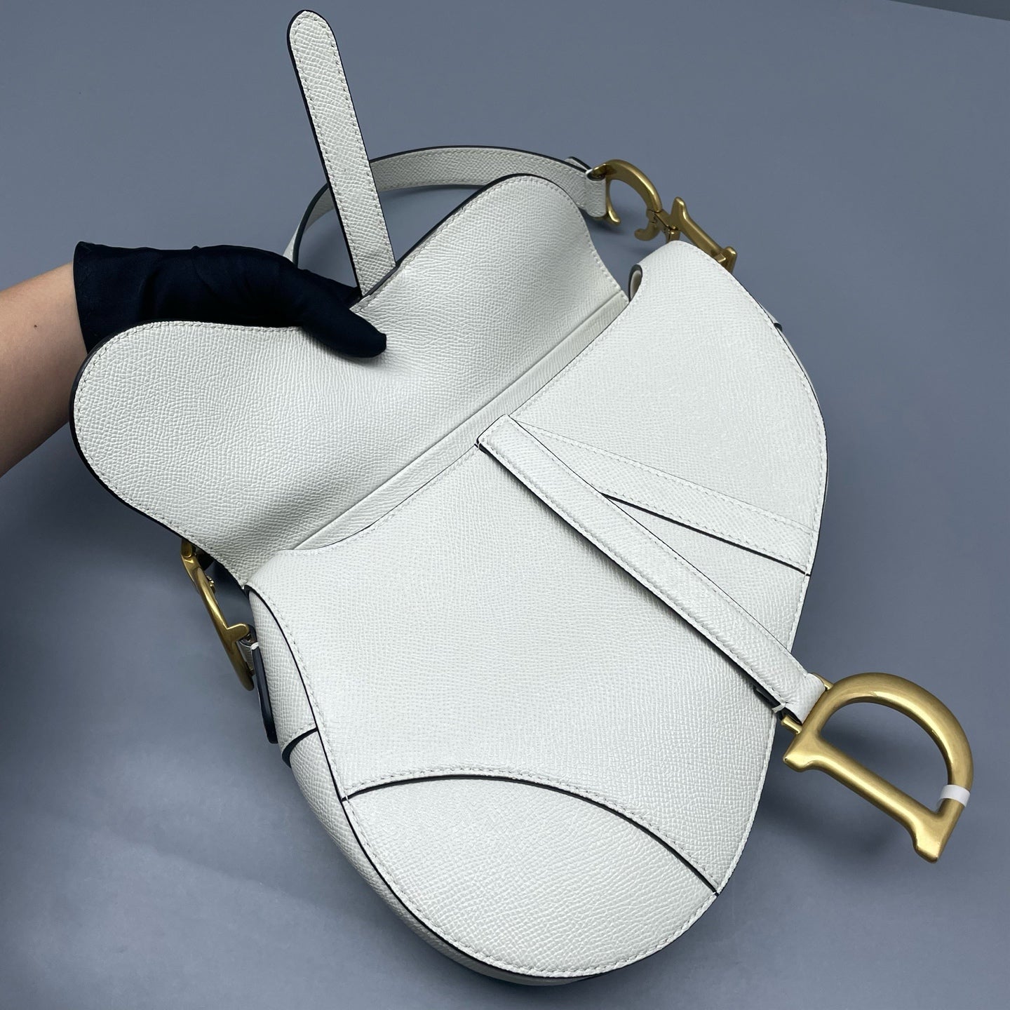 Dior - Saddle bag - Grained leather - White - (Medium)