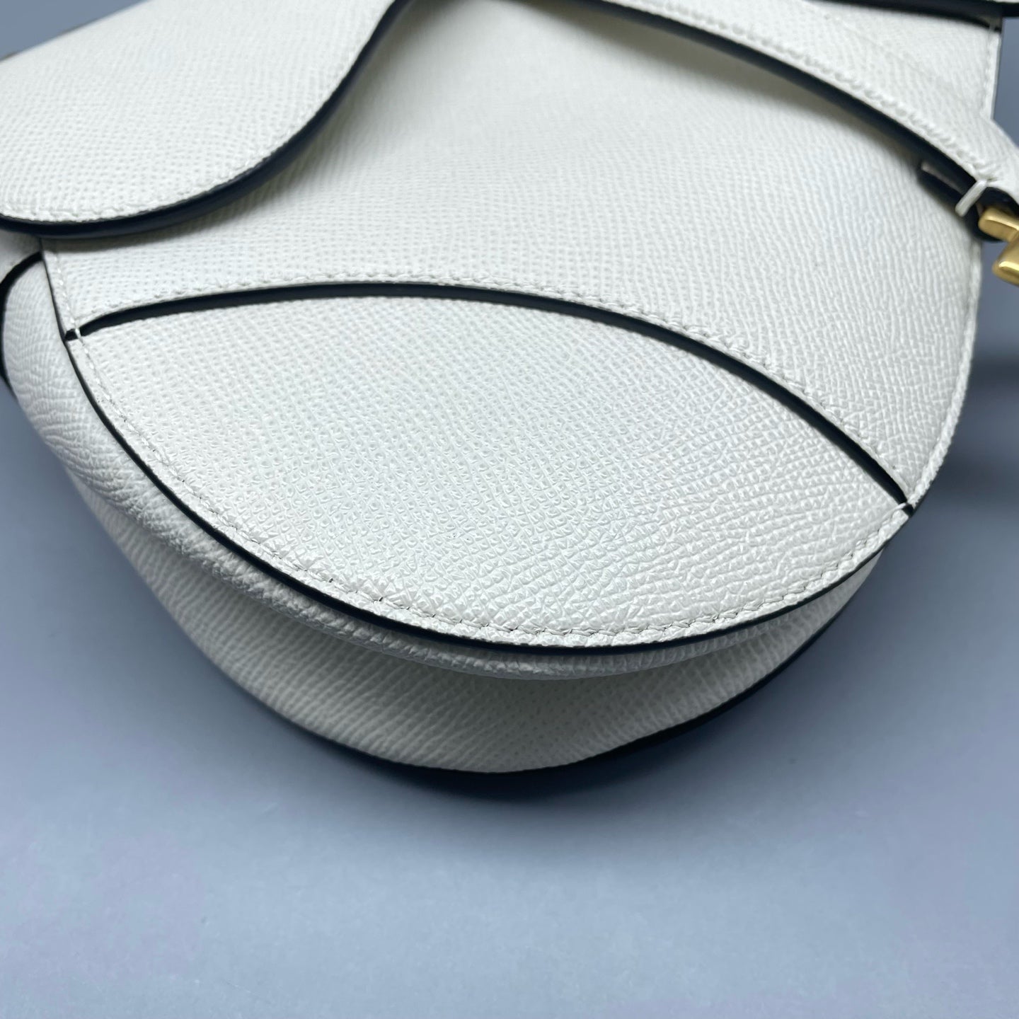 Dior - Saddle bag - Grained leather - White - (Medium)