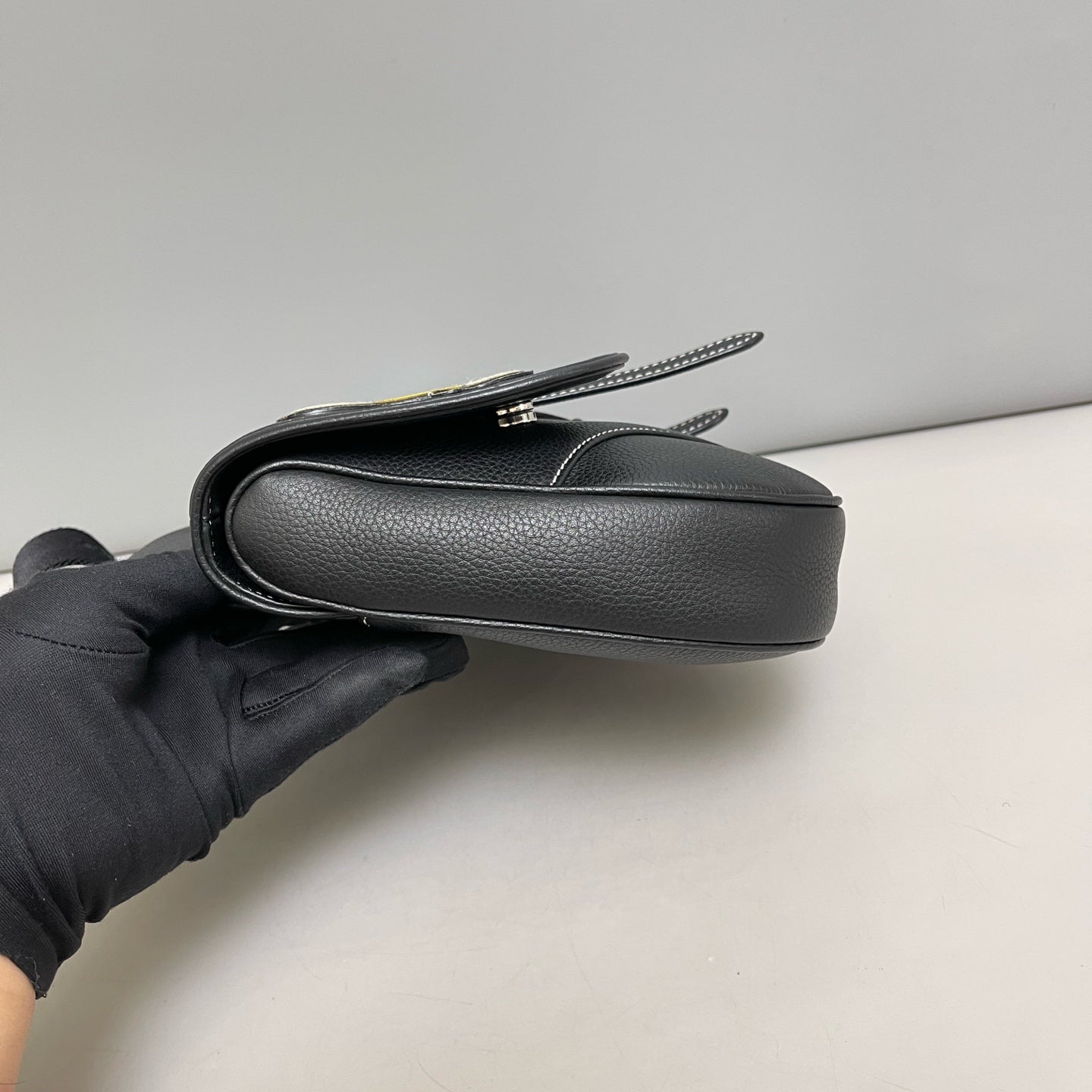 Dior - Saddle Bag KAWS Collaboration - Leather - Black - (mini)