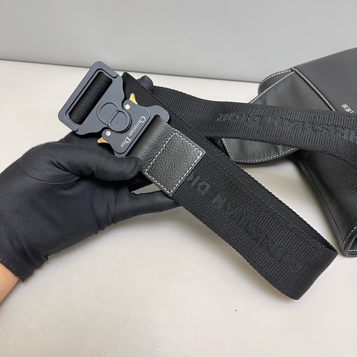 Dior - Saddle Bag KAWS Collaboration - Leather - Black - (mini)