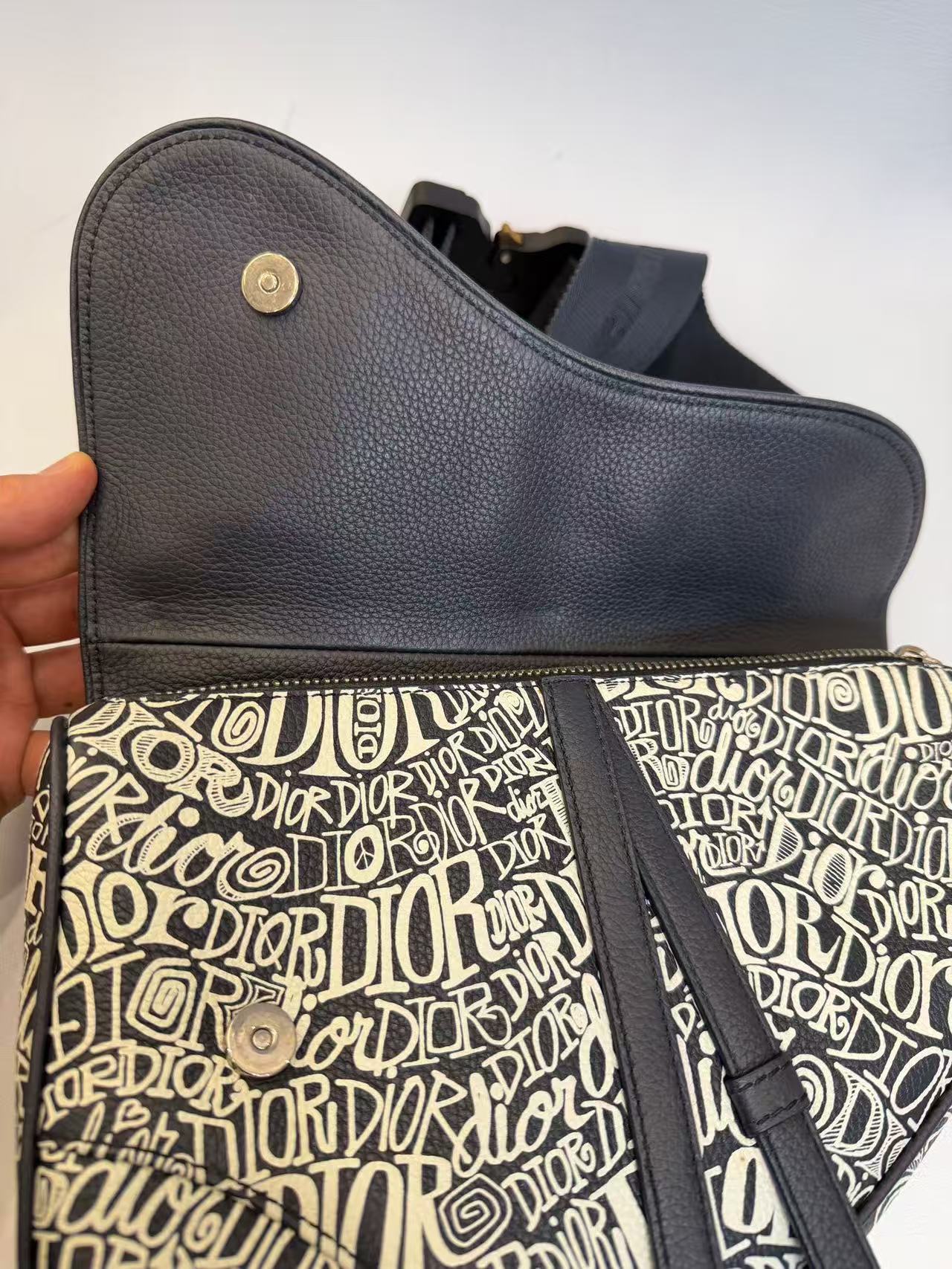Dior - Saddle Bag - Leather - Black and White - (Medium)