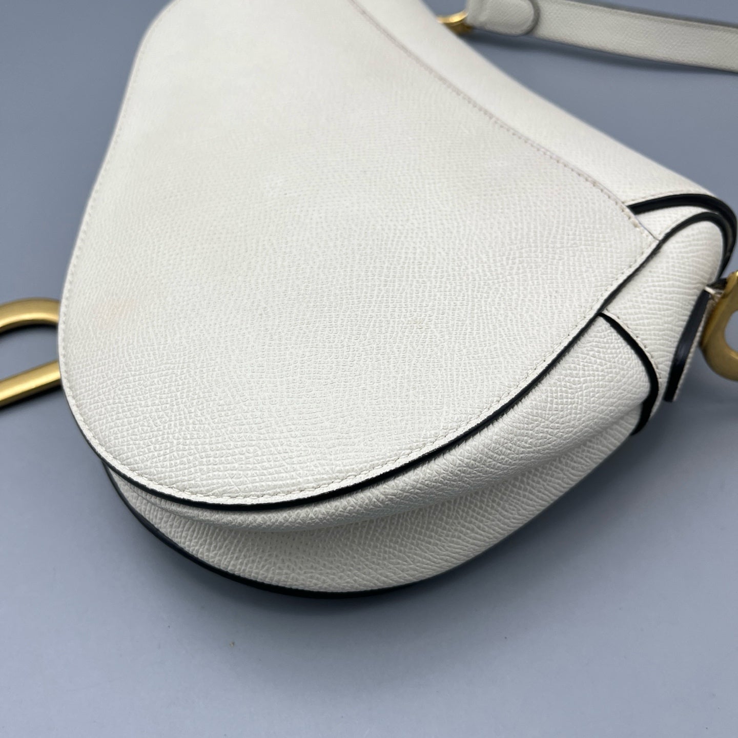 Dior - Saddle bag - Leather - White - (medium)