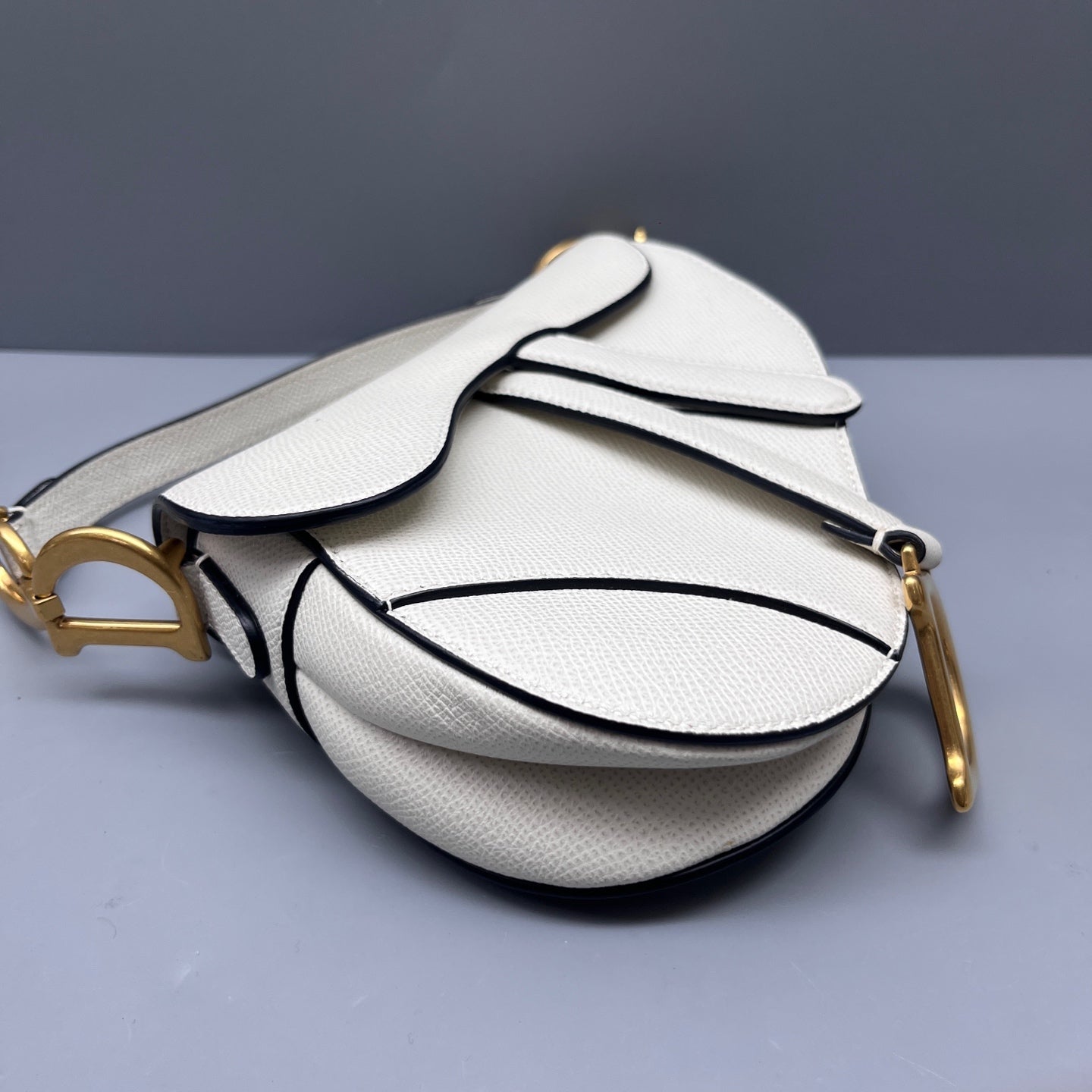Dior - Saddle bag - Pebbled leather - White - (mini)