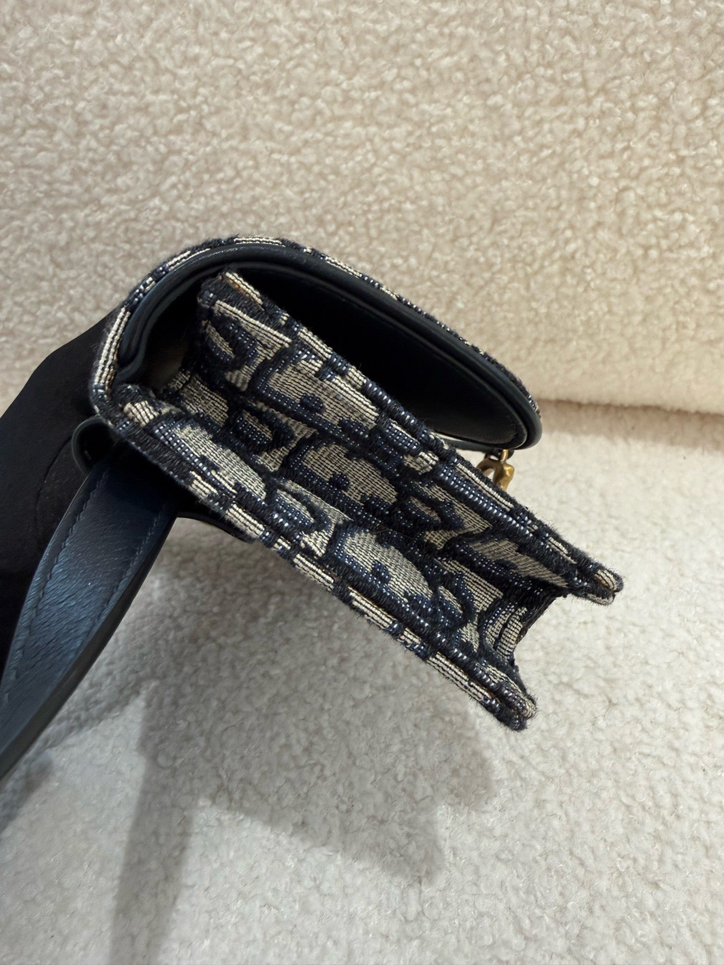 Dior - Saddle Belt Bag - Oblique canvas with calfskin leather trim - Navy Blue and Beige with Gold-Tone Hardware - (mini)
