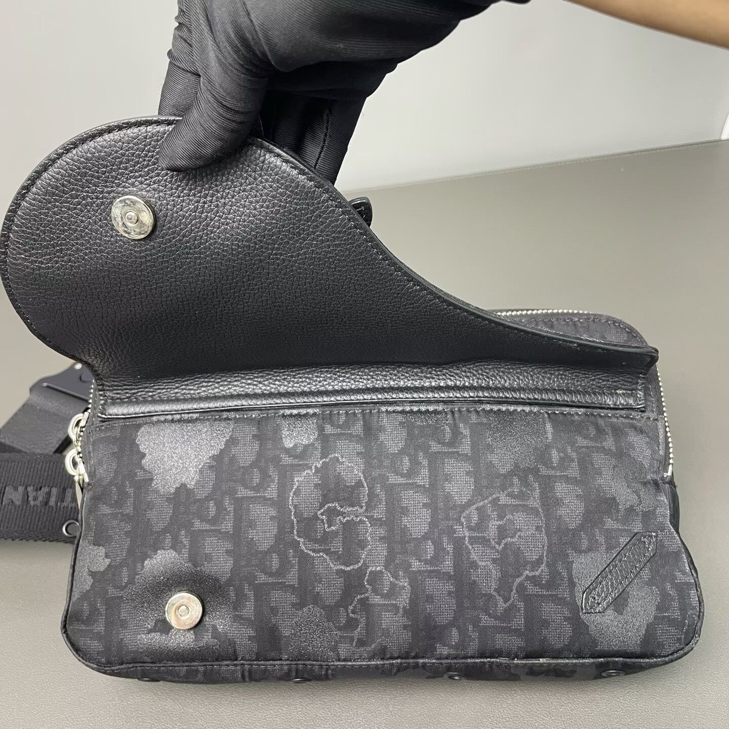 Dior - Saddle Belt Bag - Oblique canvas with pebbled leather trim - Black - (medium)