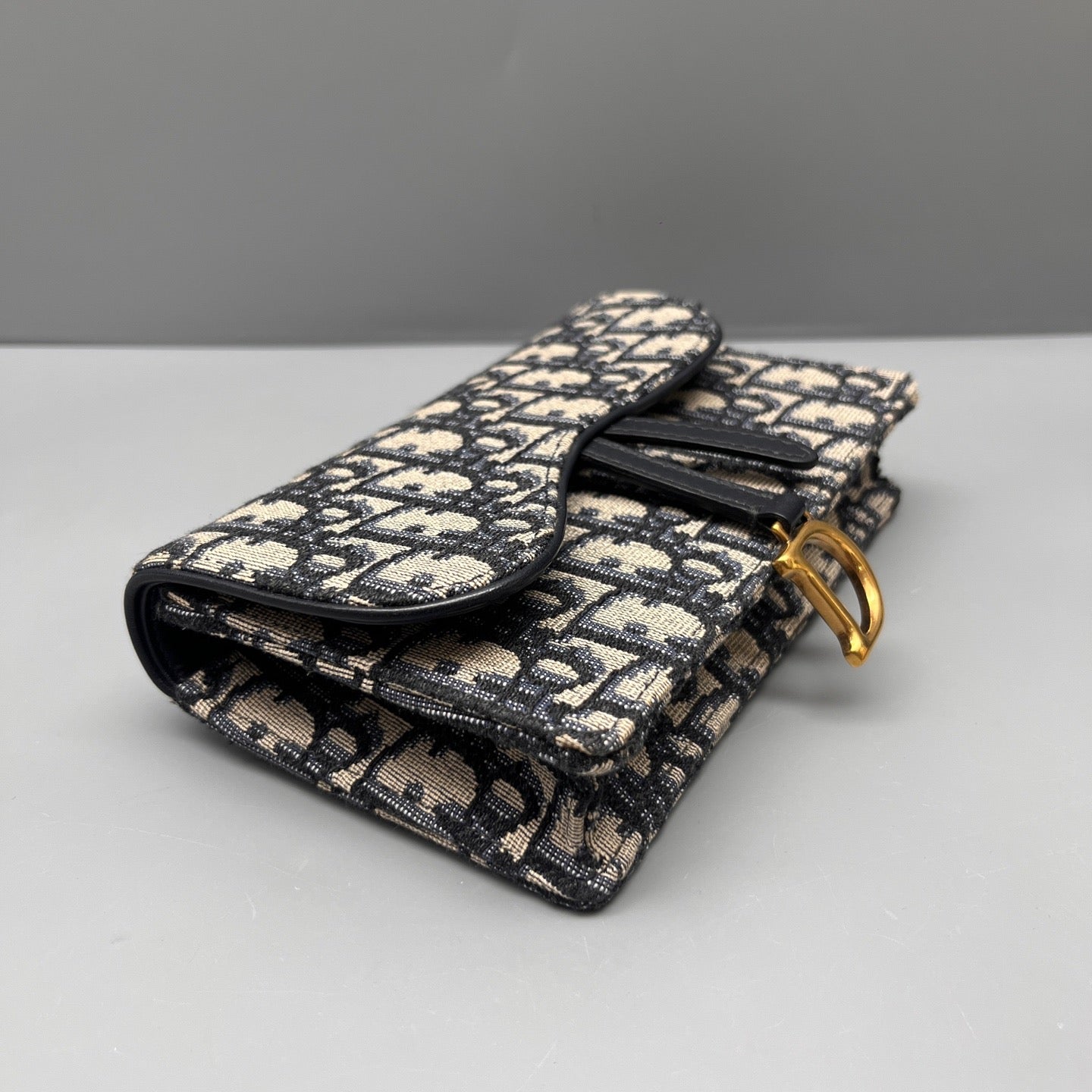 Dior - Saddle Belt Bag - Oblique embroidered canvas with leather trim - Beige and Navy - (Mini)