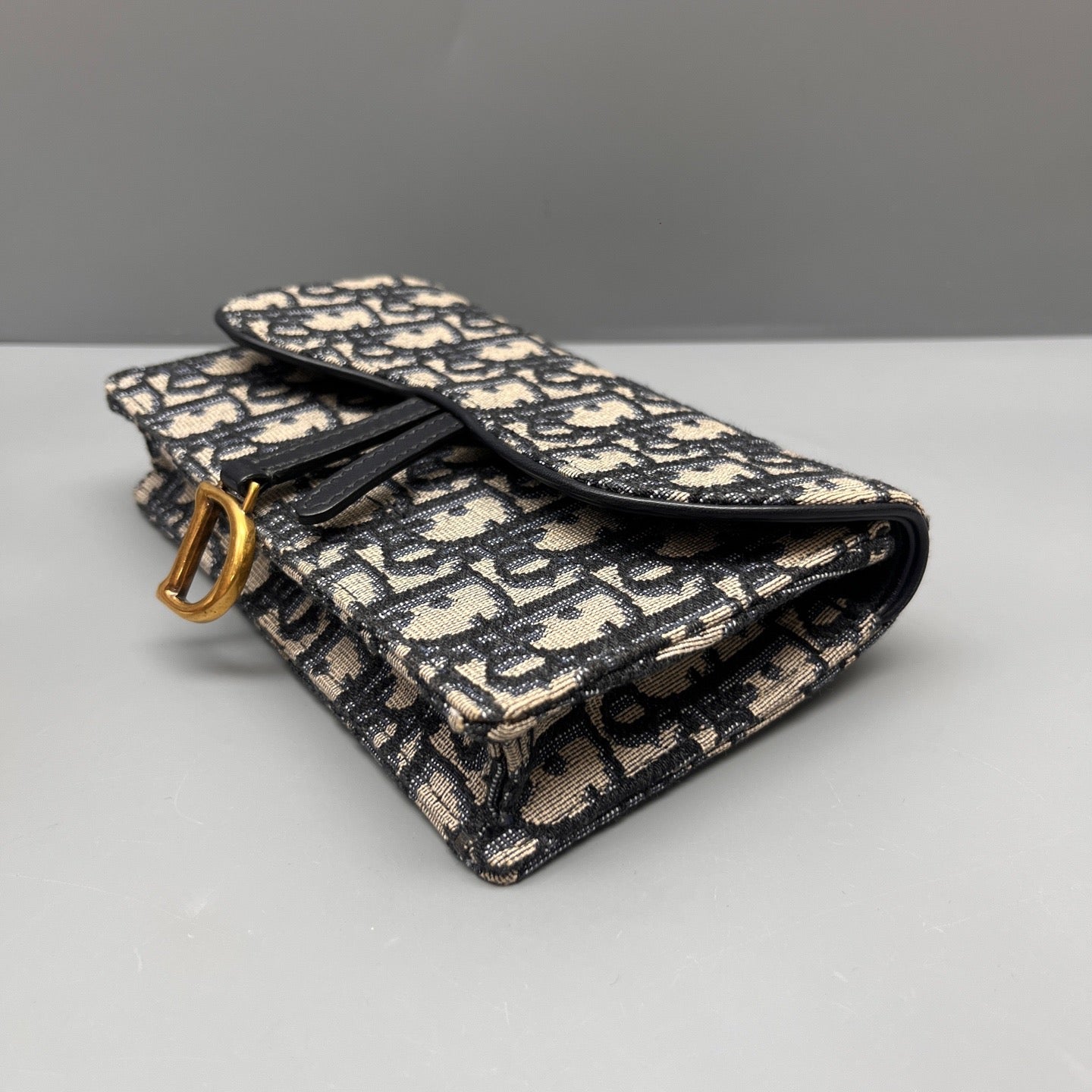 Dior - Saddle Belt Bag - Oblique embroidered canvas with leather trim - Beige and Navy - (Mini)