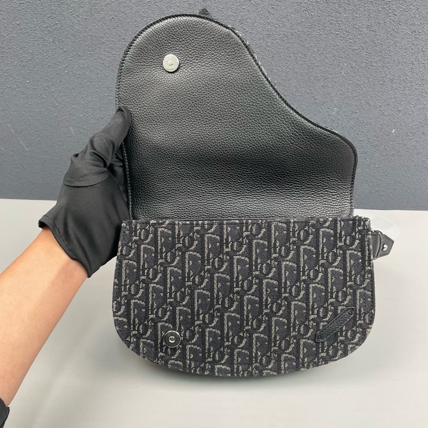 Dior - Saddle - Dior Oblique embroidered canvas with leather trim - Black - (medium)