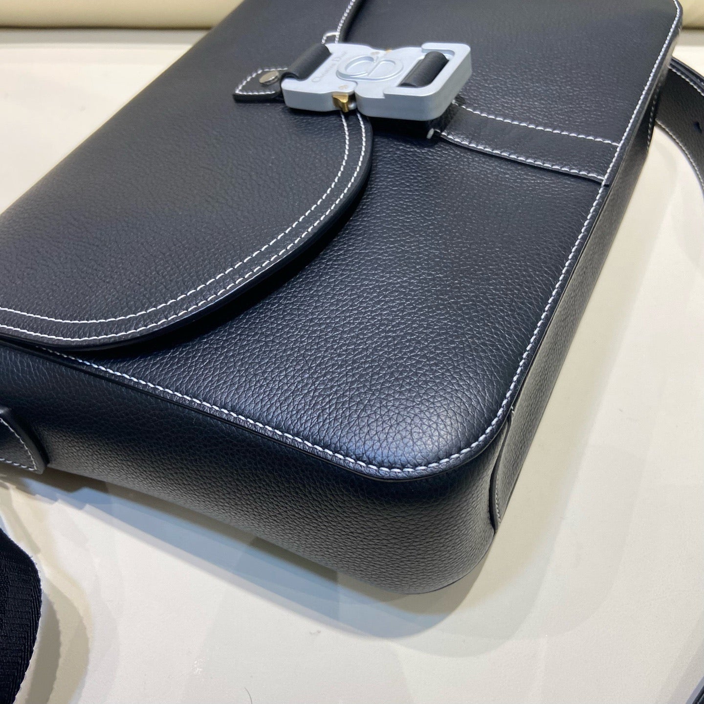 Dior - Saddle Flap Bag - Leather - Black - (large)