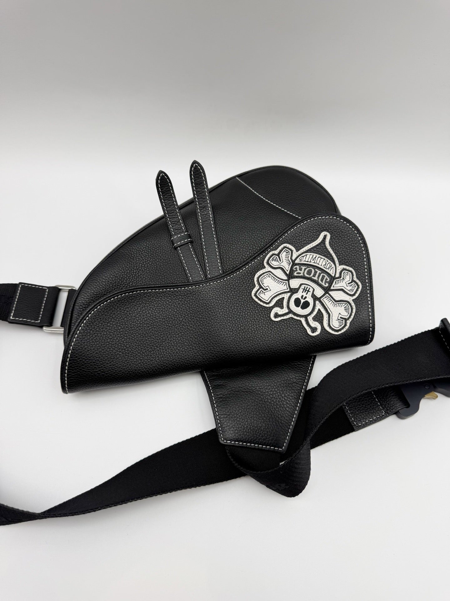 Dior - Saddle - Leather - Black - (mini)