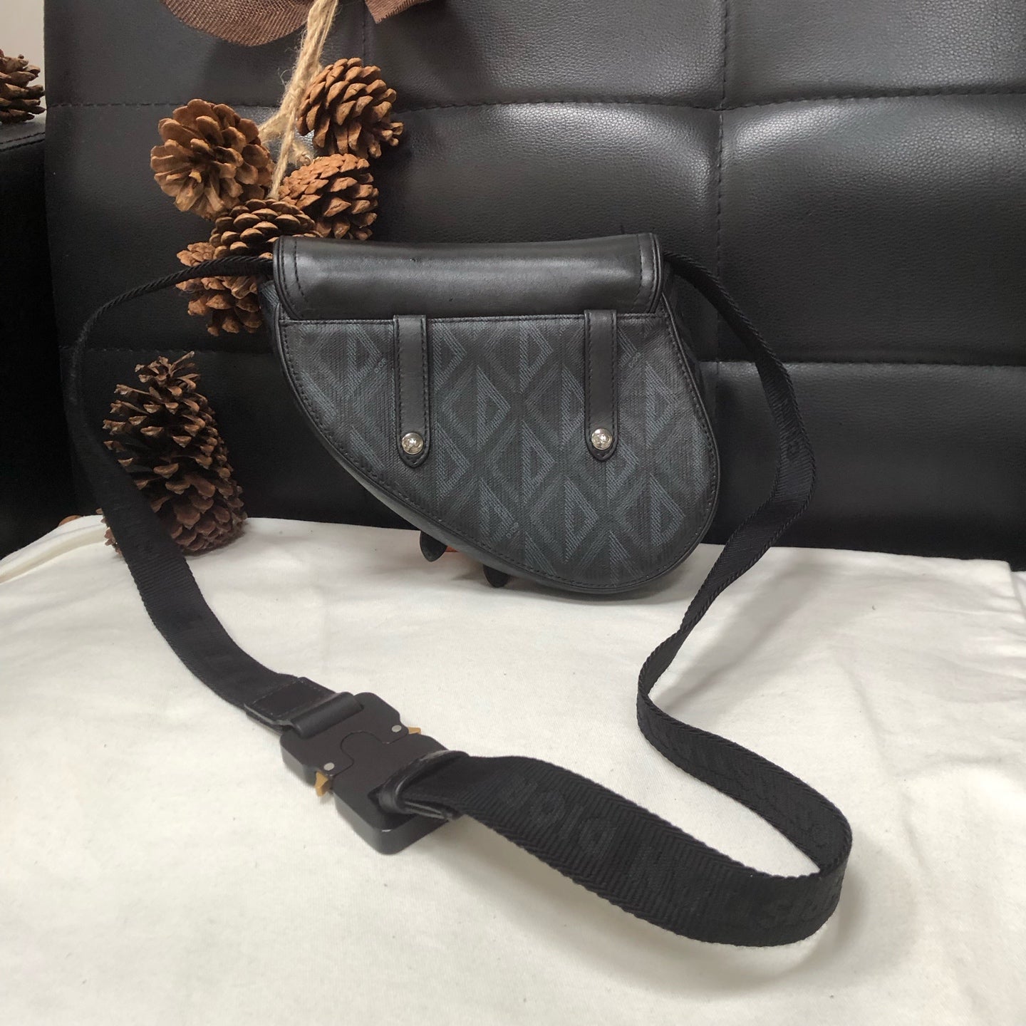 Dior - Saddle - Leather - Black - (small)