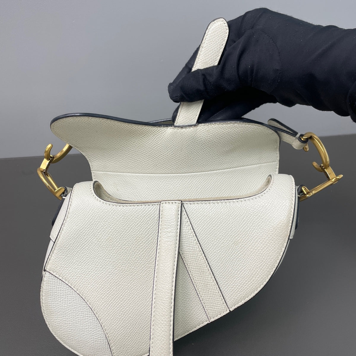 Dior - Saddle - Leather - White - (Small)