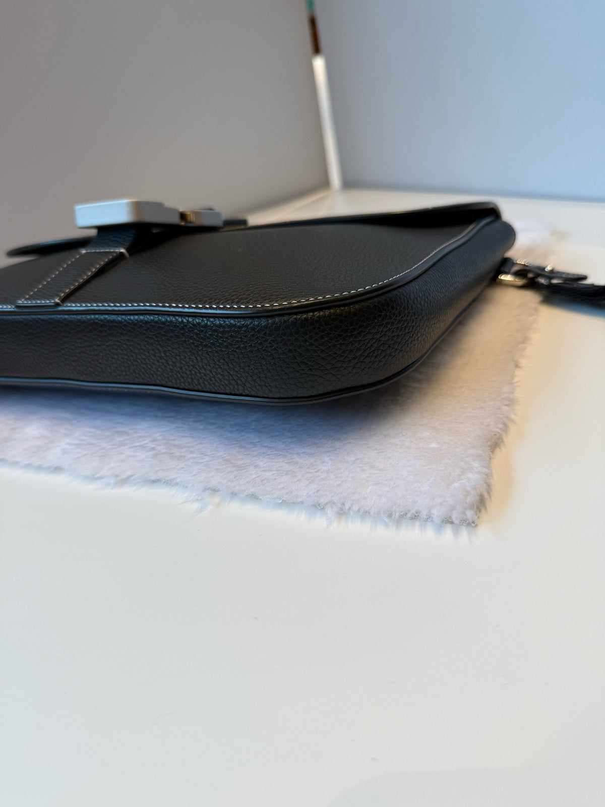 Dior - Saddle Messenger Bag - Leather - Black