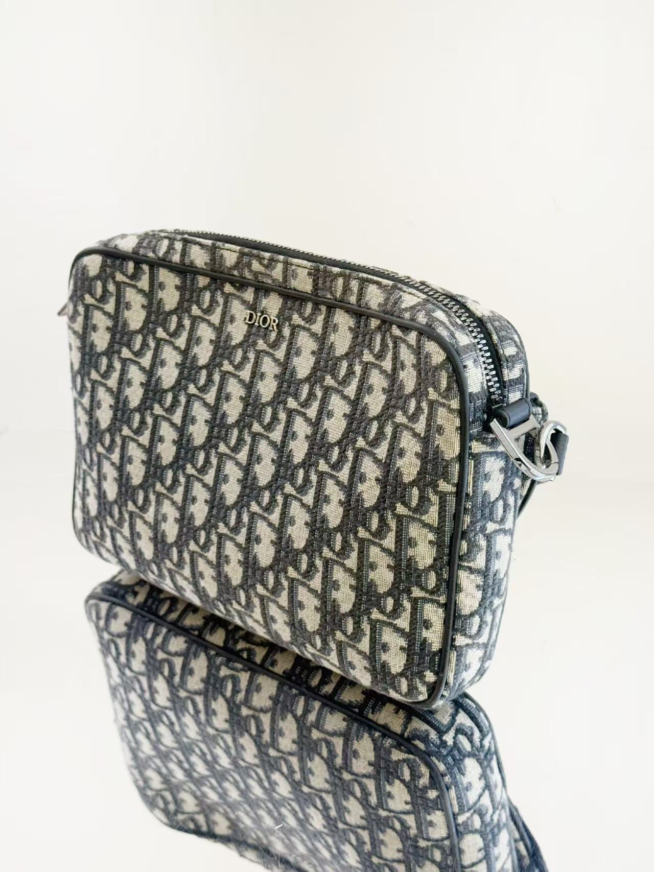 Dior - Saddle Oblique Three-in-One Bag - Oblique jacquard canvas with leather trim - Grey with Black and Beige accents - (Small)