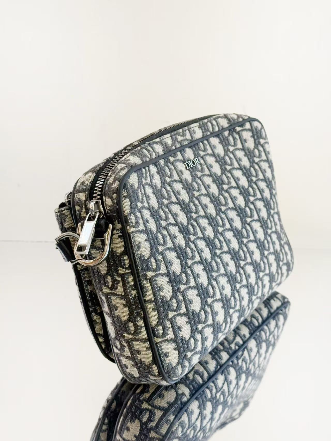 Dior - Saddle Oblique Three-in-One Bag - Oblique jacquard canvas with leather trim - Grey with Black and Beige accents - (Small)