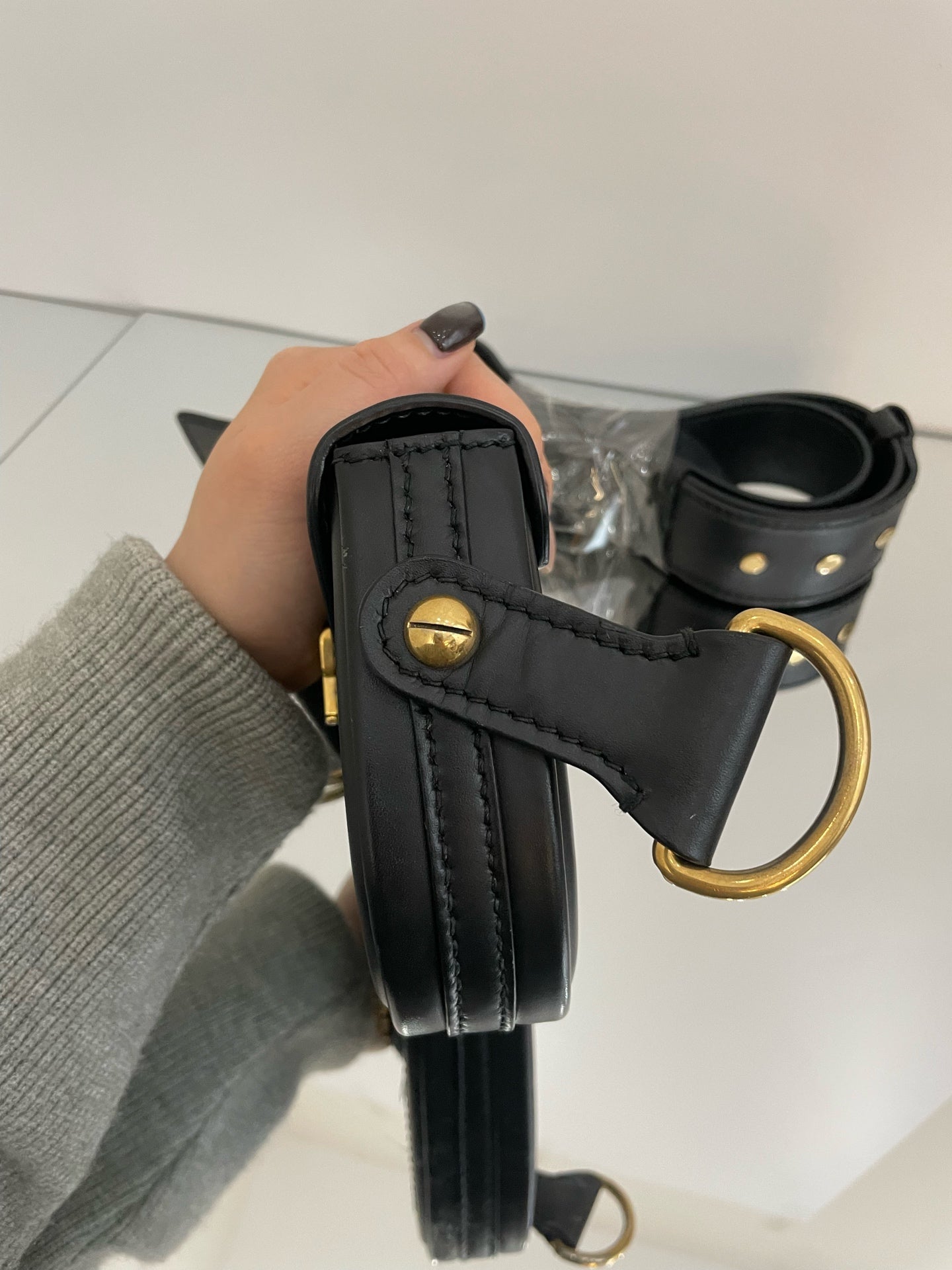 Dior - Saddle-Style Bag with Studded Strap - Leather - Black - (Small)