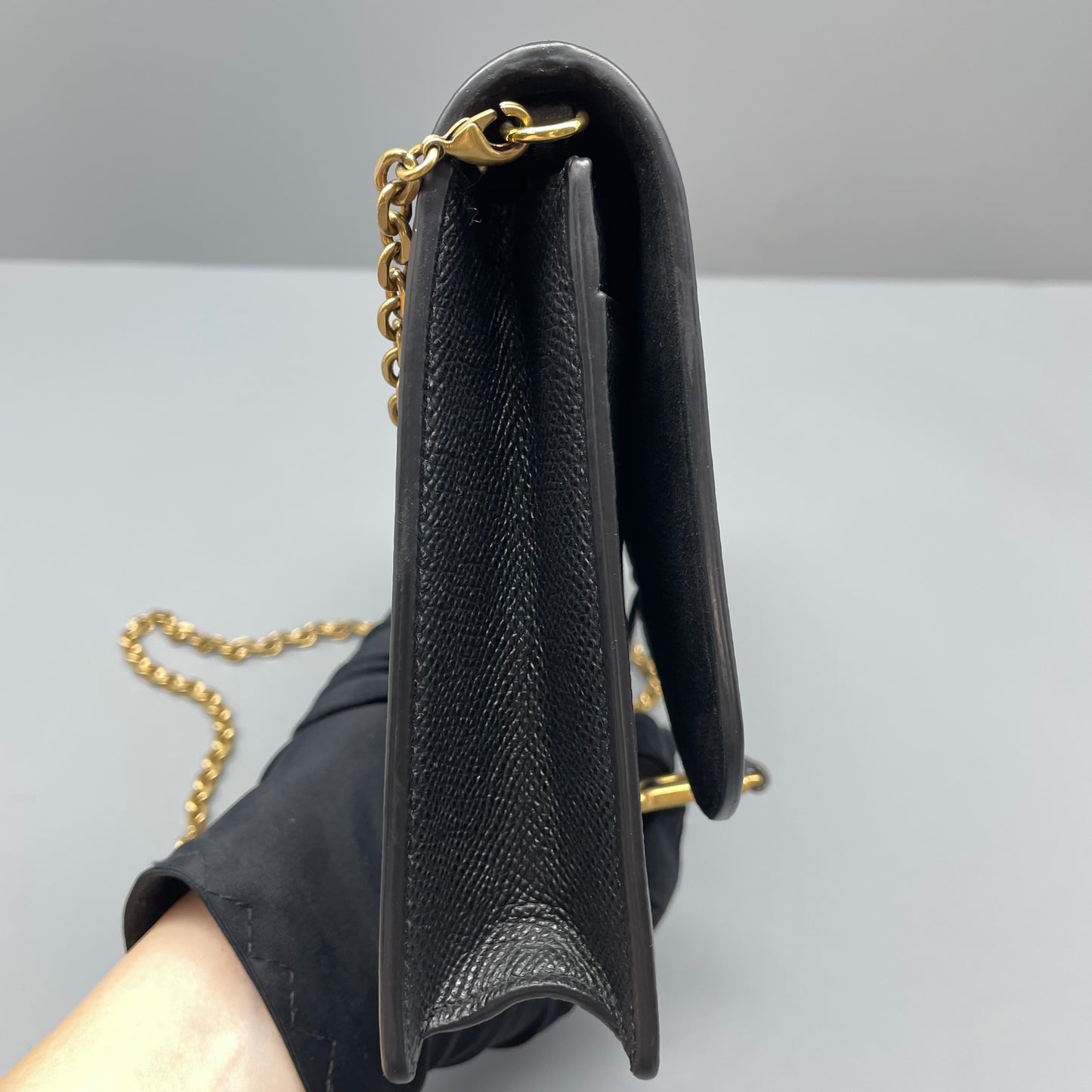 Dior - Saddle Wallet on Chain - Grained calfskin leather - Black - (medium)