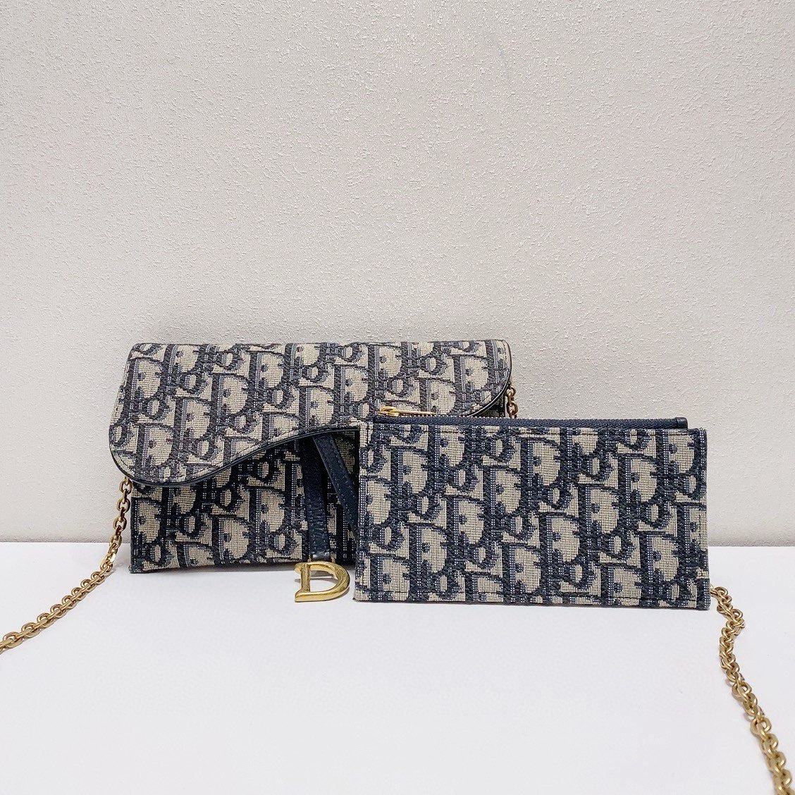 Dior - Saddle Wallet on Chain (WOC) - Oblique jacquard canvas with leather trim - Beige and Navy Blue with Gold-Tone Hardware - (small)
