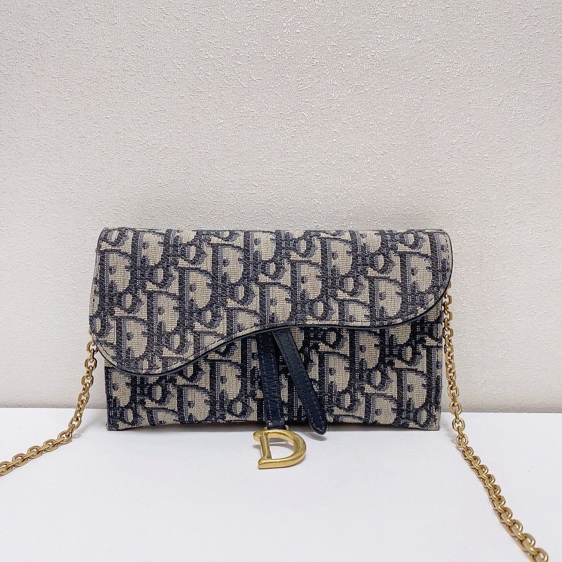 Dior - Saddle Wallet on Chain (WOC) - Oblique jacquard canvas with leather trim - Beige and Navy Blue with Gold-Tone Hardware - (small)