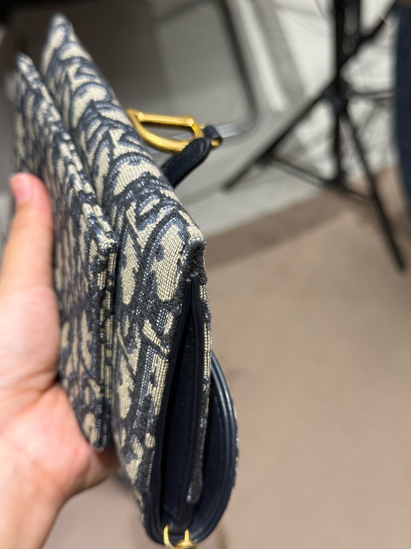 Dior - Saddle Wallet on Chain (WOC) - Oblique jacquard canvas with leather trim - Beige and Navy Blue with Gold-Tone Hardware - (small)